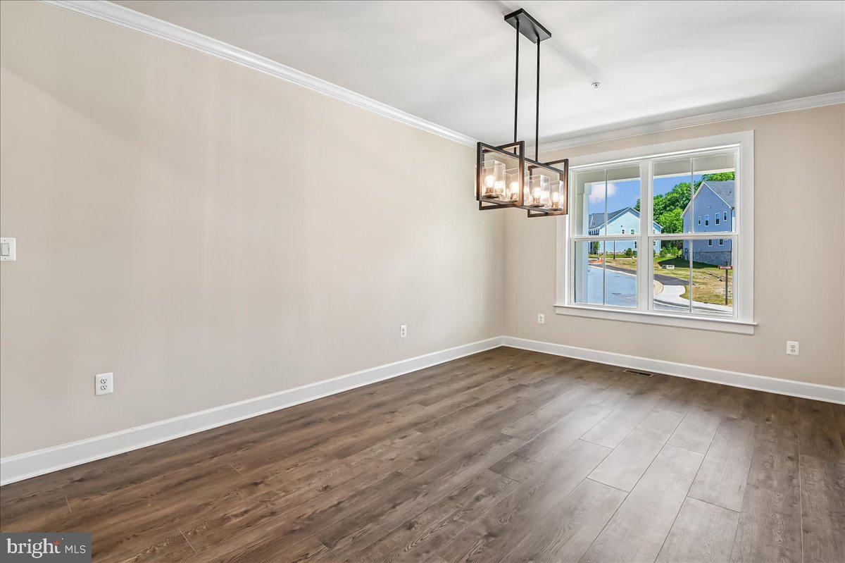 TWO RIVERS - Residential