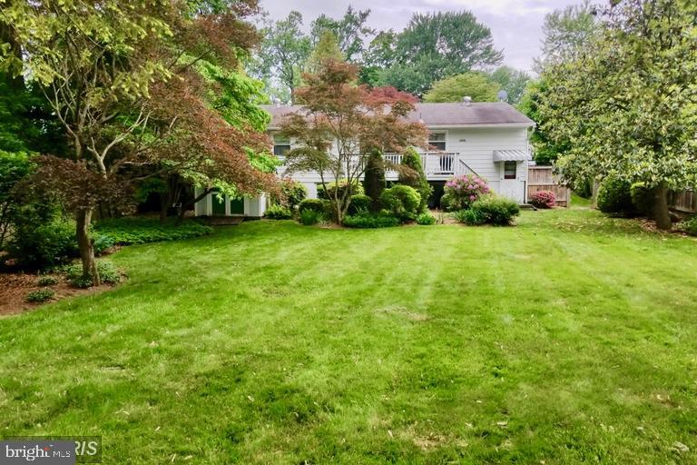VIENNA WOODS - Residential Lease