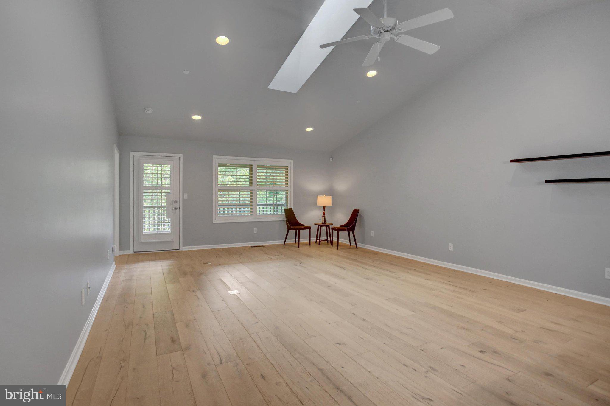 MELROSE MEADOWS III - Residential
