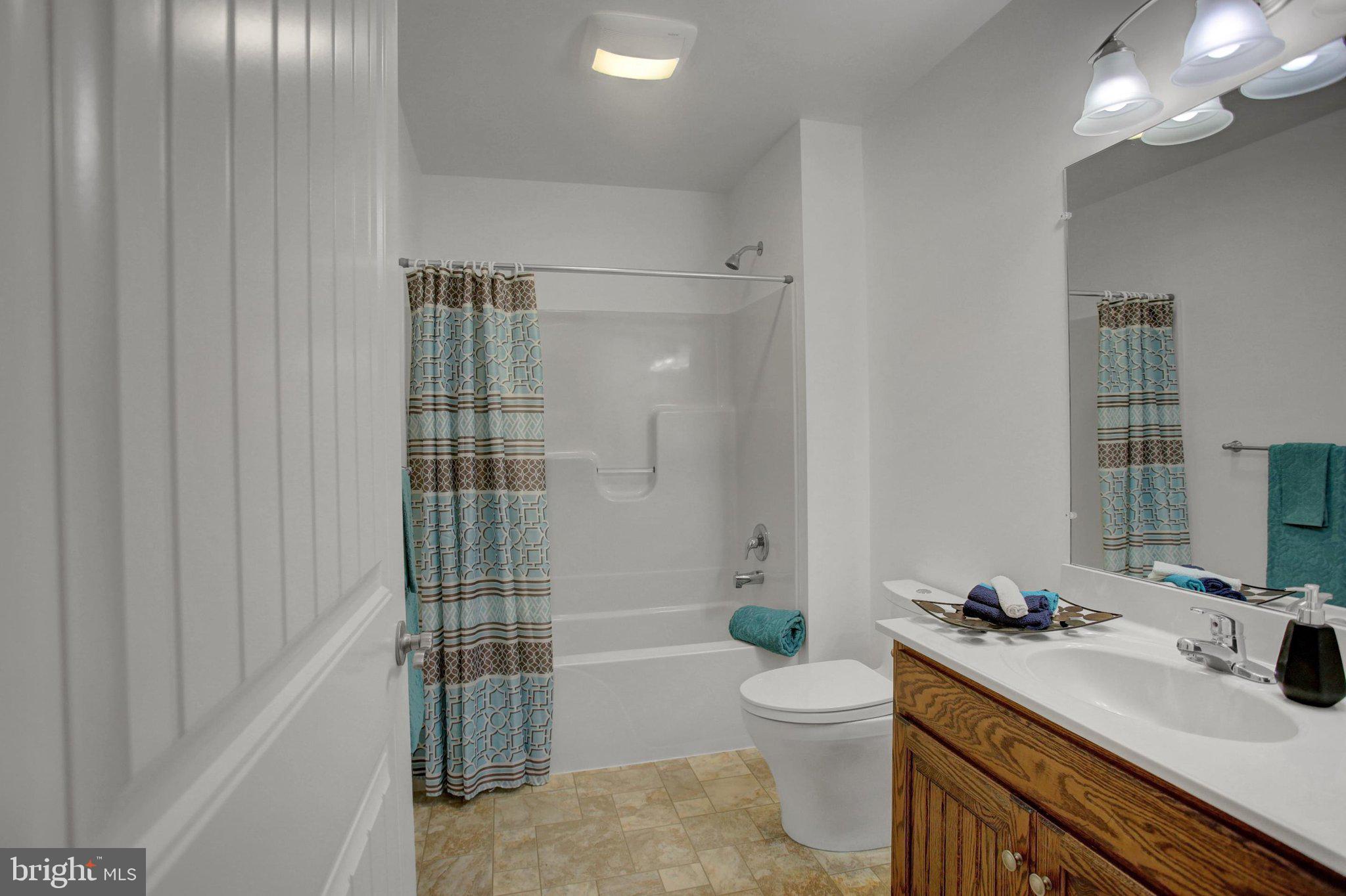 MELROSE MEADOWS III - Residential