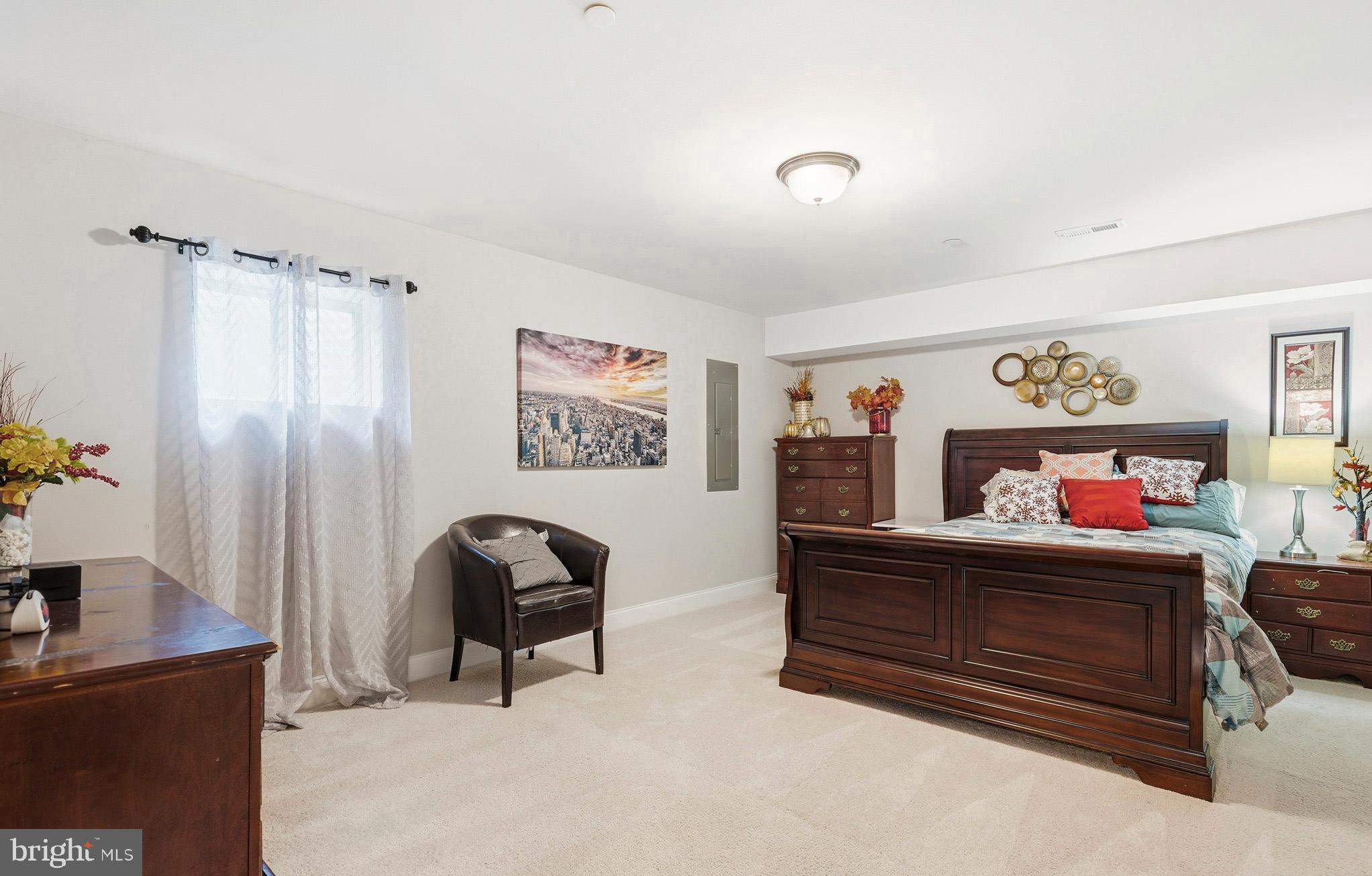 BELMONT - Residential