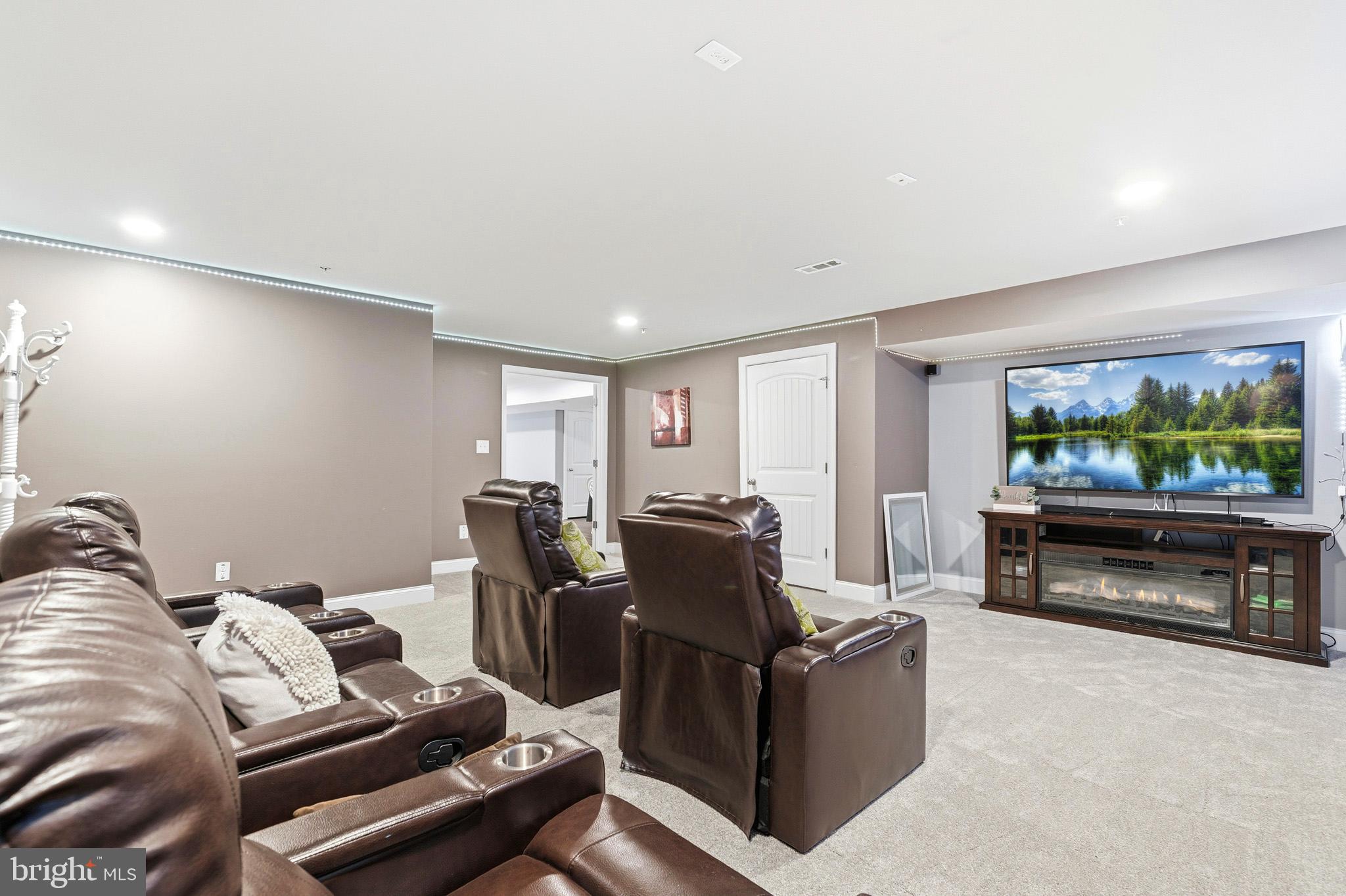 BELMONT - Residential