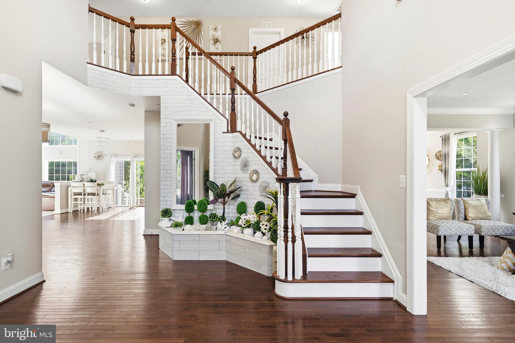 BELMONT - Residential
