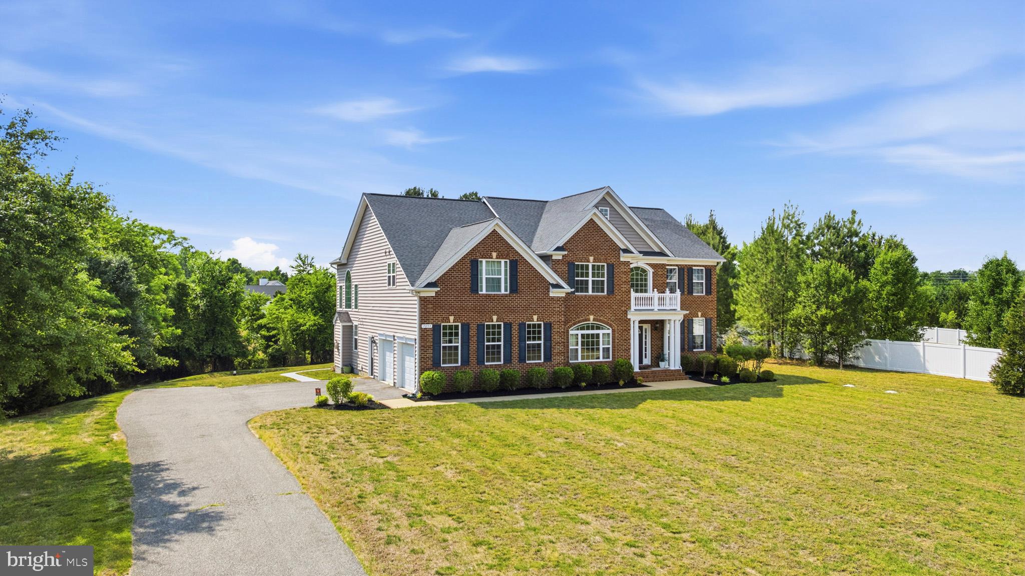 BELMONT - Residential