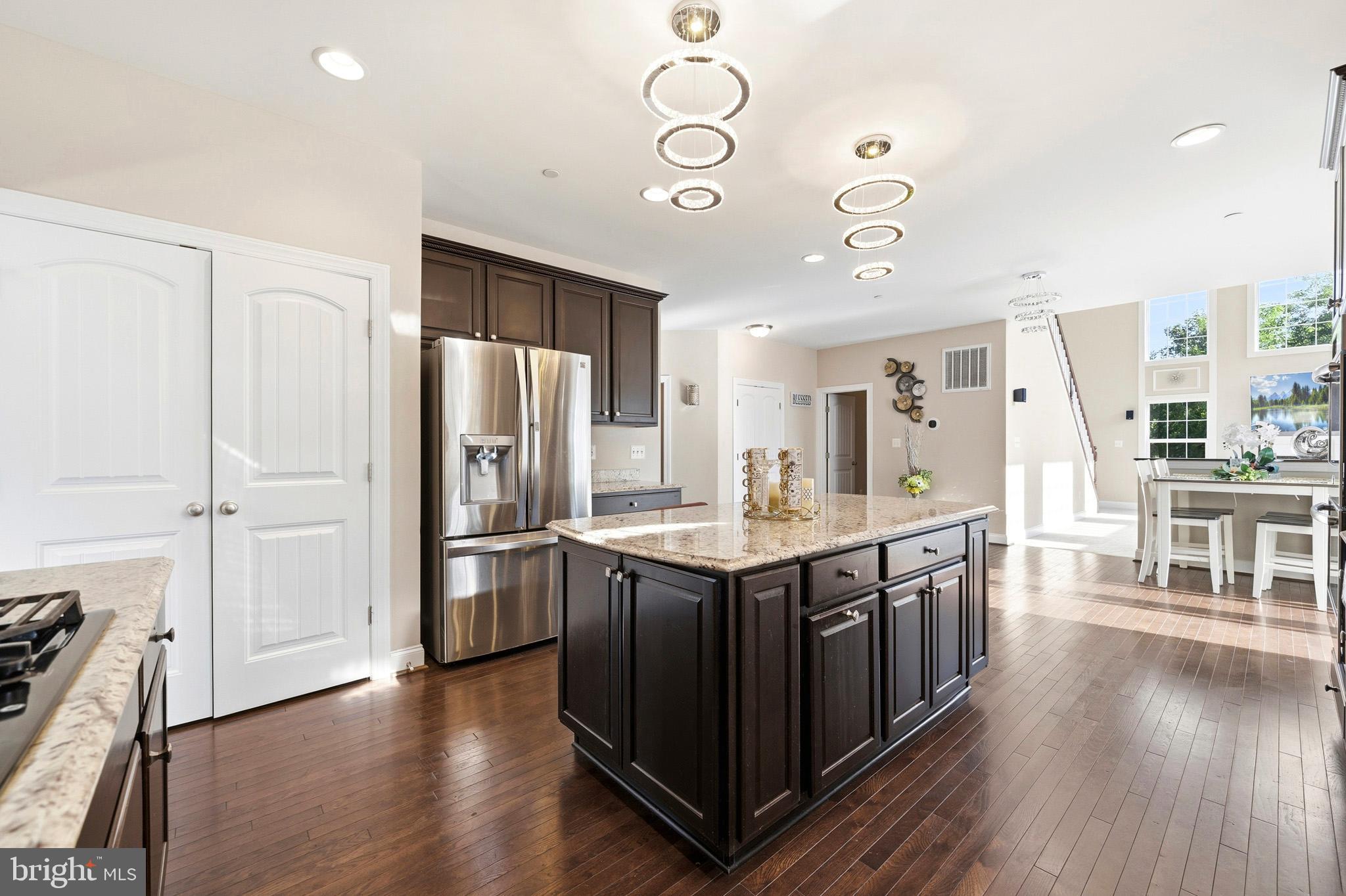 BELMONT - Residential