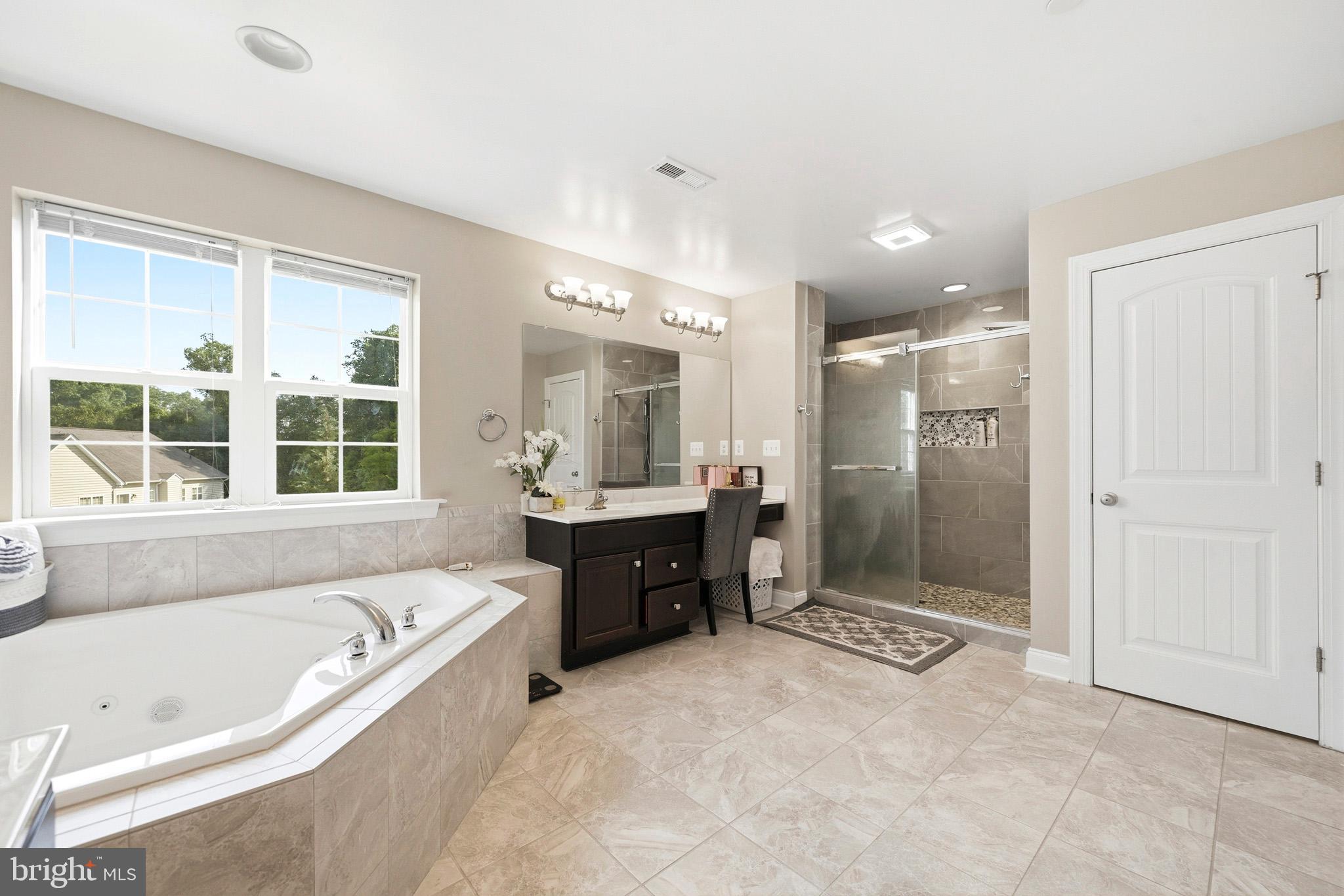 BELMONT - Residential
