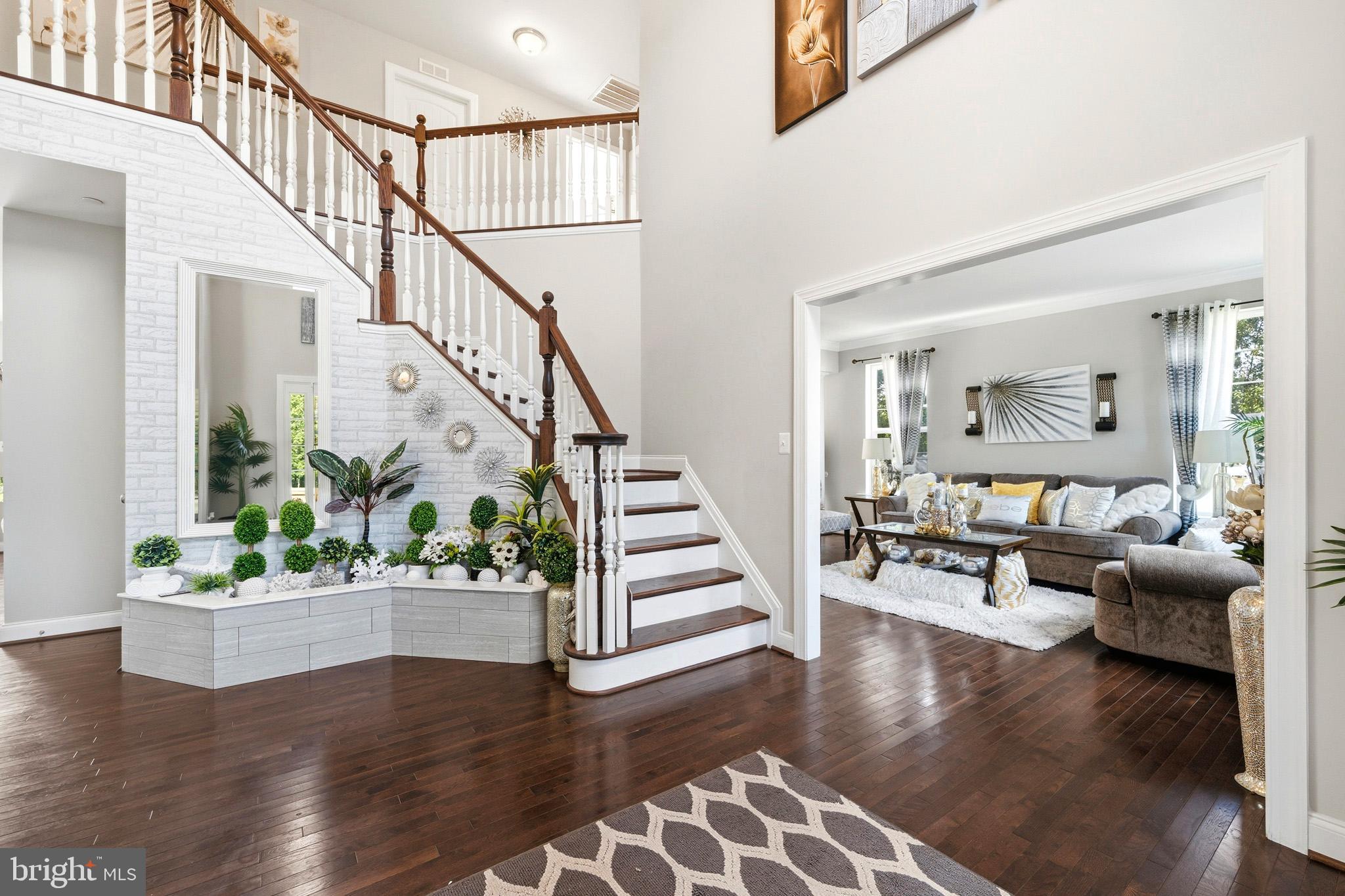 BELMONT - Residential