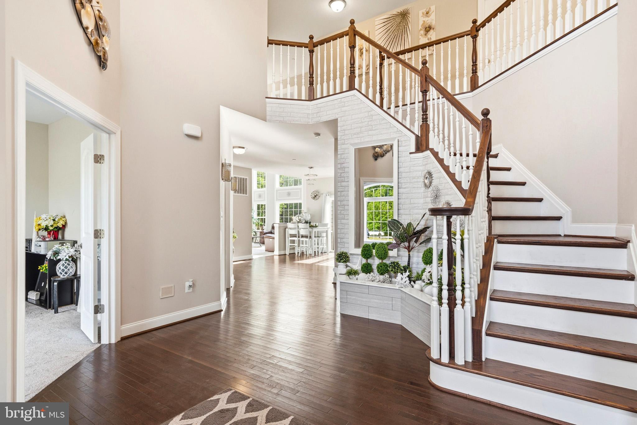 BELMONT - Residential