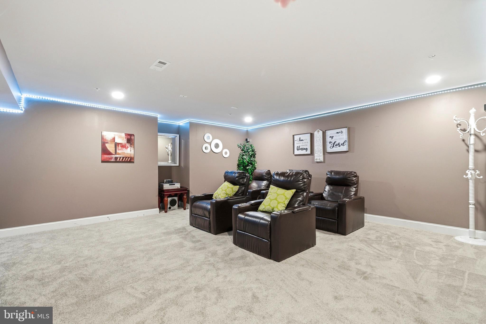 BELMONT - Residential