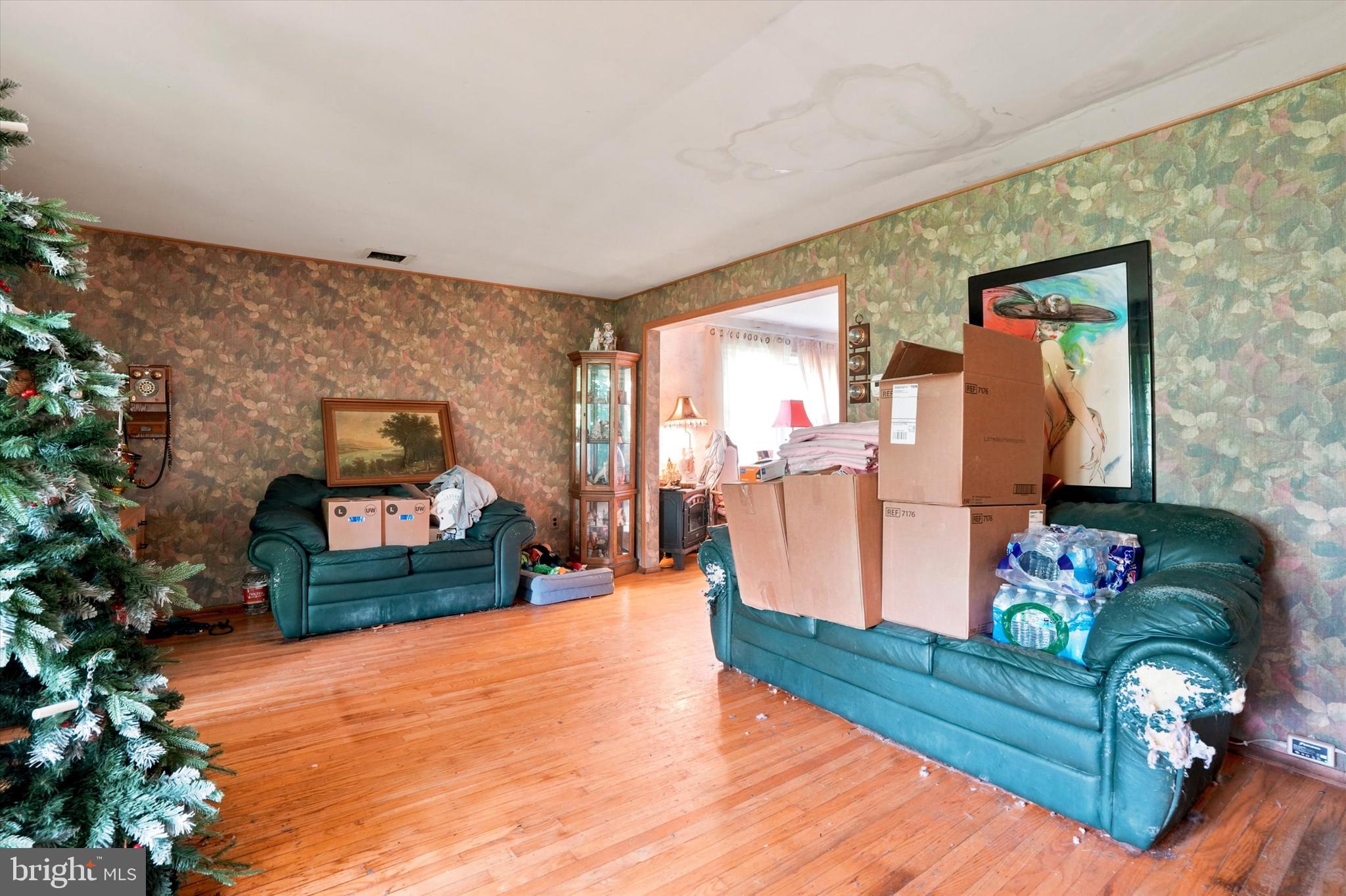 NORTHAMPTON HILLS - Residential