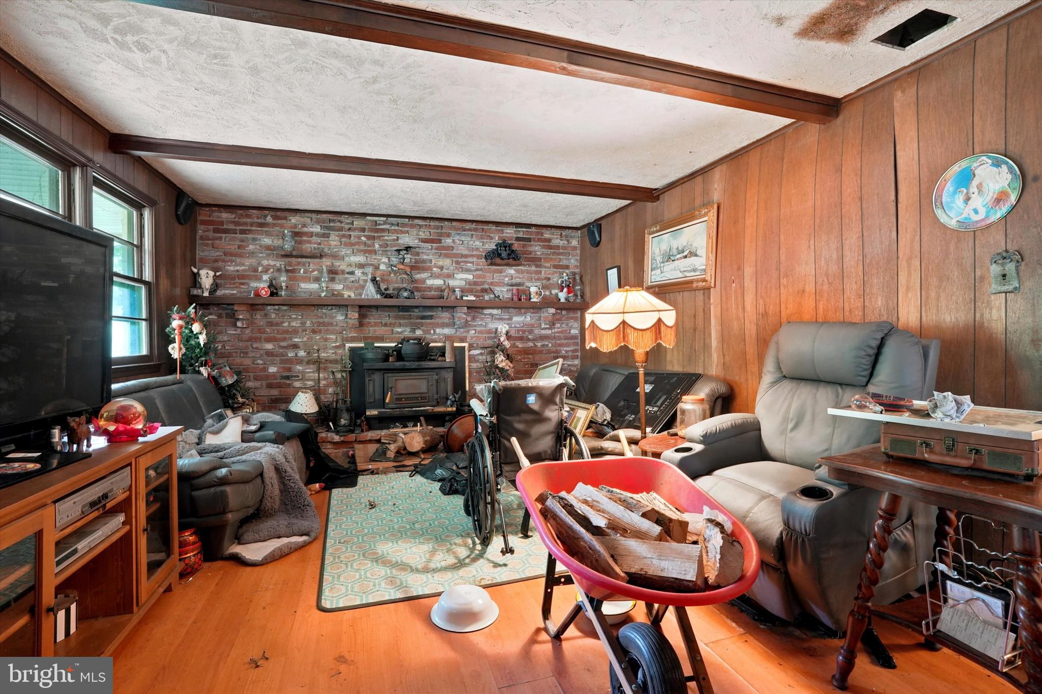 NORTHAMPTON HILLS - Residential