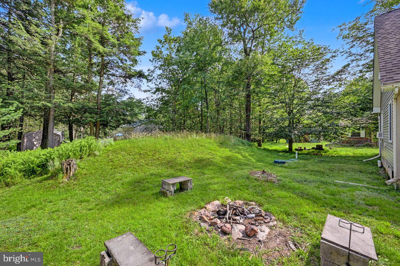 HOLIDAY POCONO - Residential