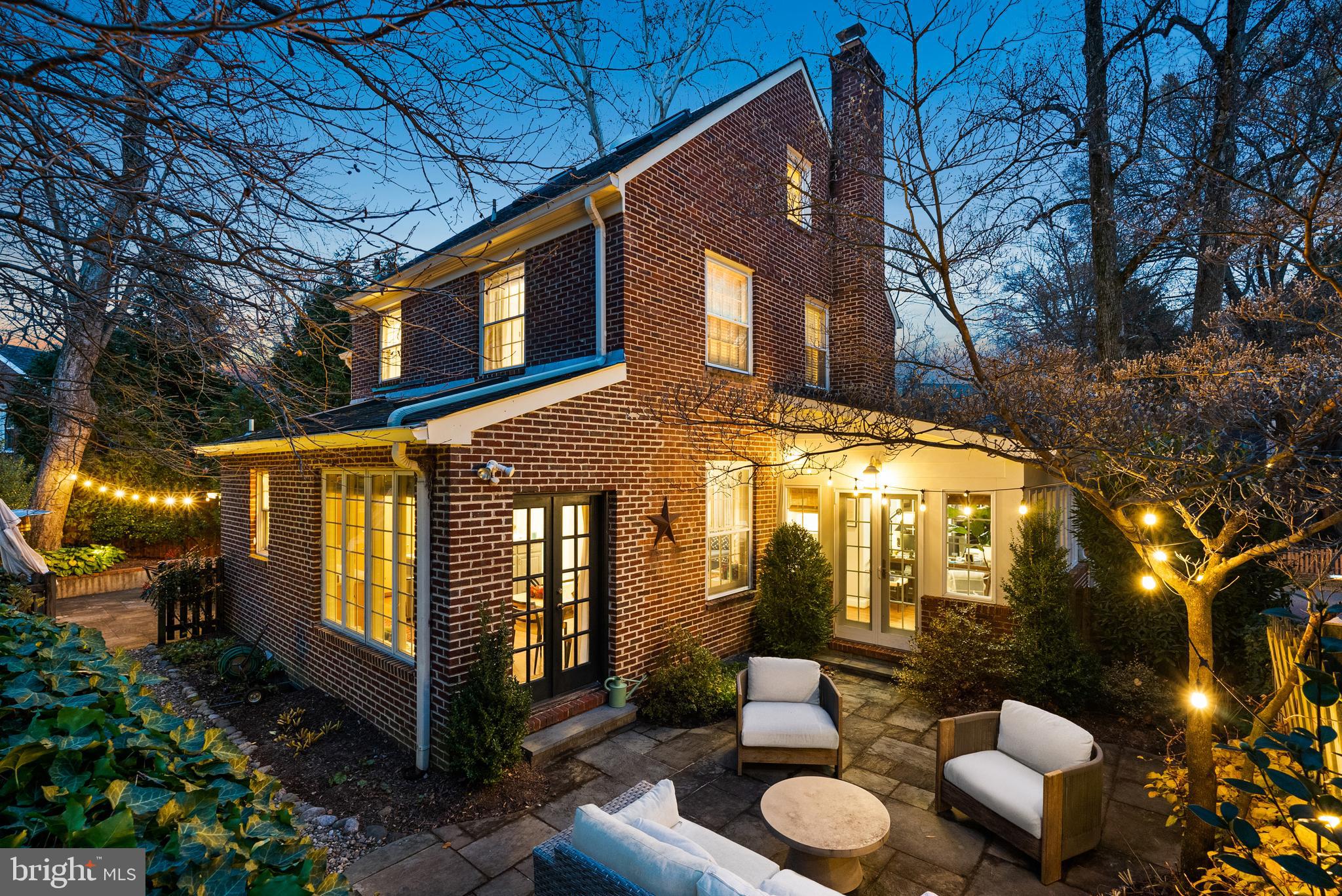CHEVY CHASE - Residential
