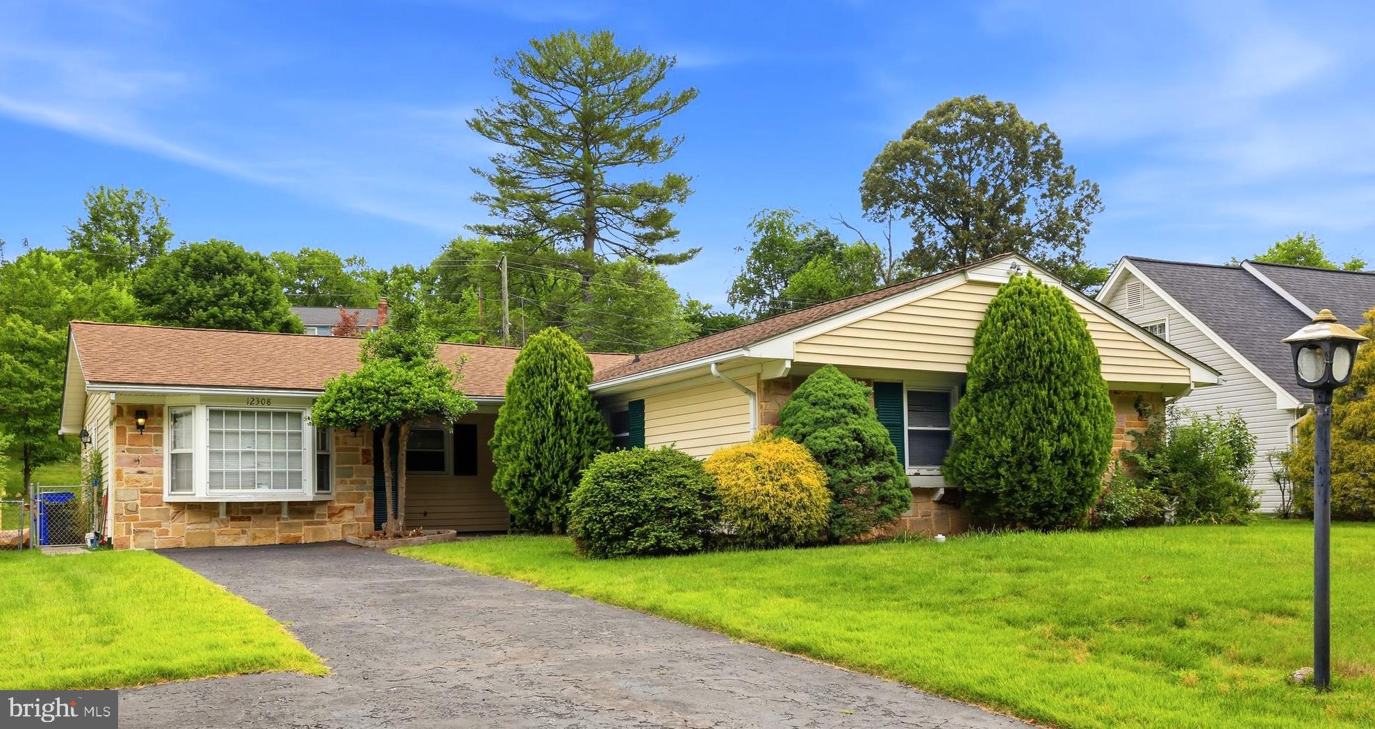 MEADOWBROOK AT BELAIR - Residential