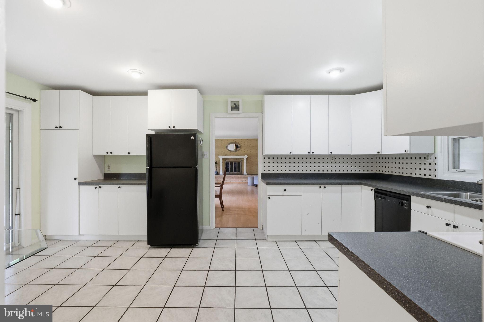 MEADOWBROOK AT BELAIR - Residential