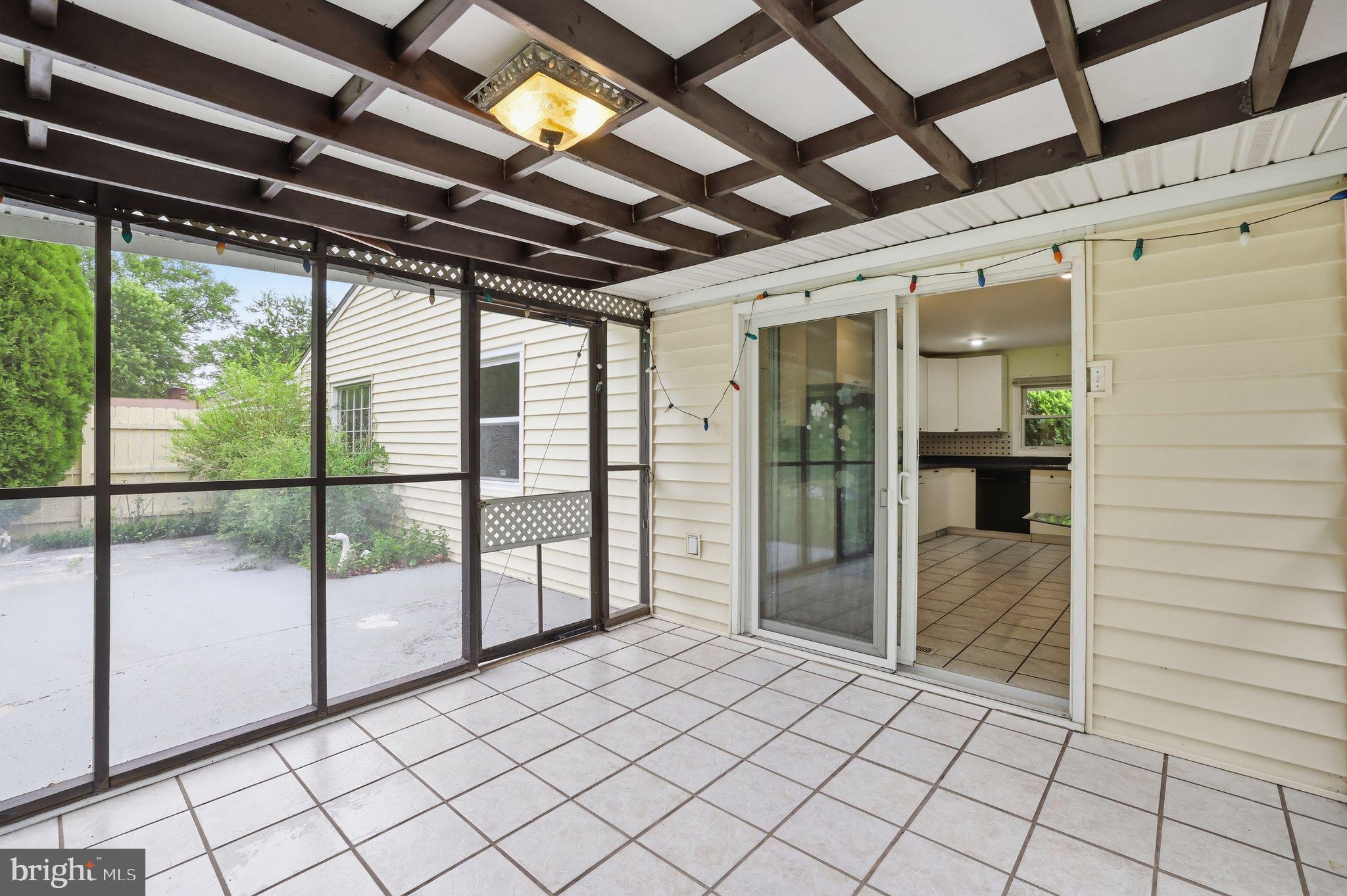 MEADOWBROOK AT BELAIR - Residential