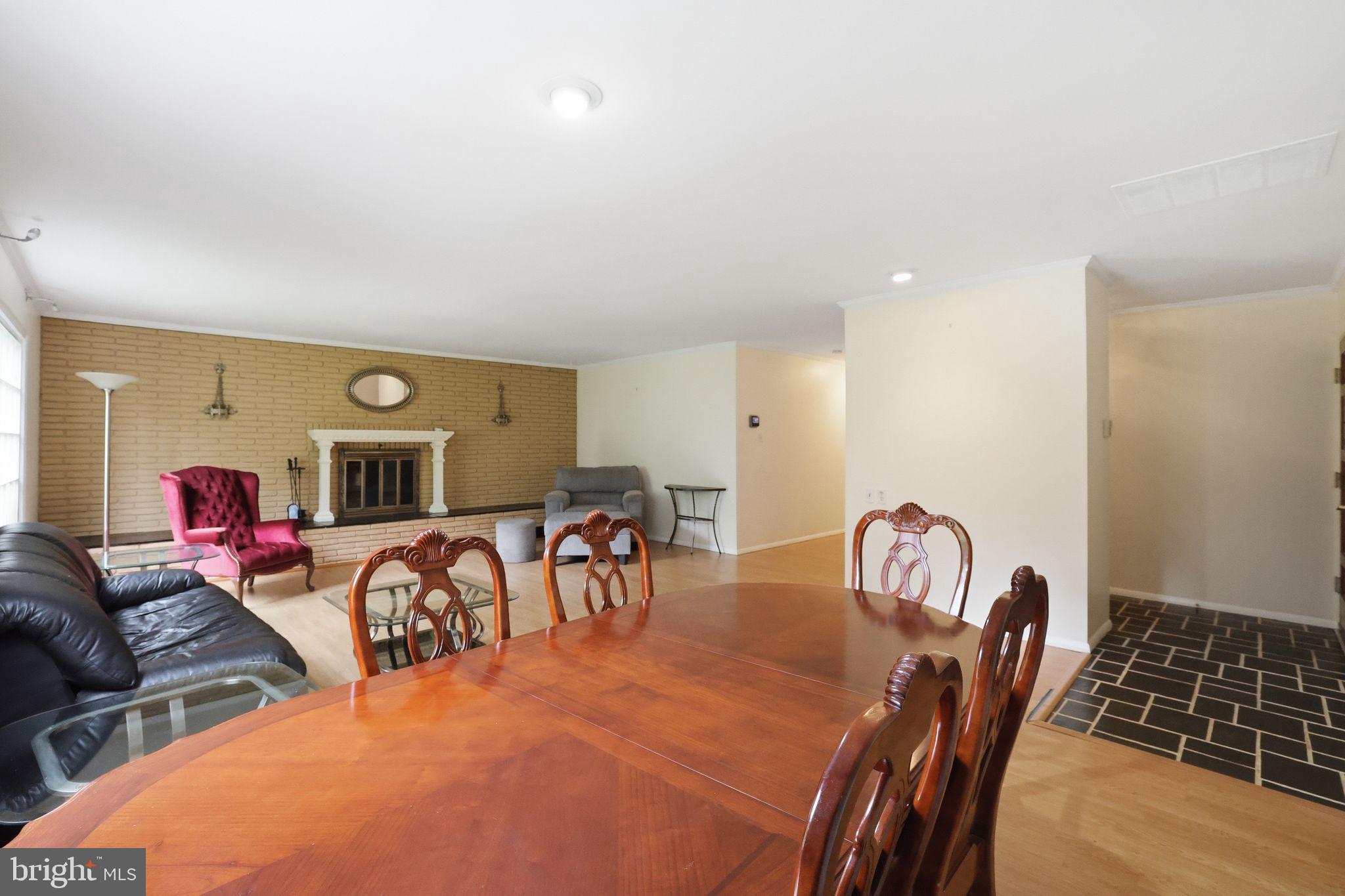 MEADOWBROOK AT BELAIR - Residential