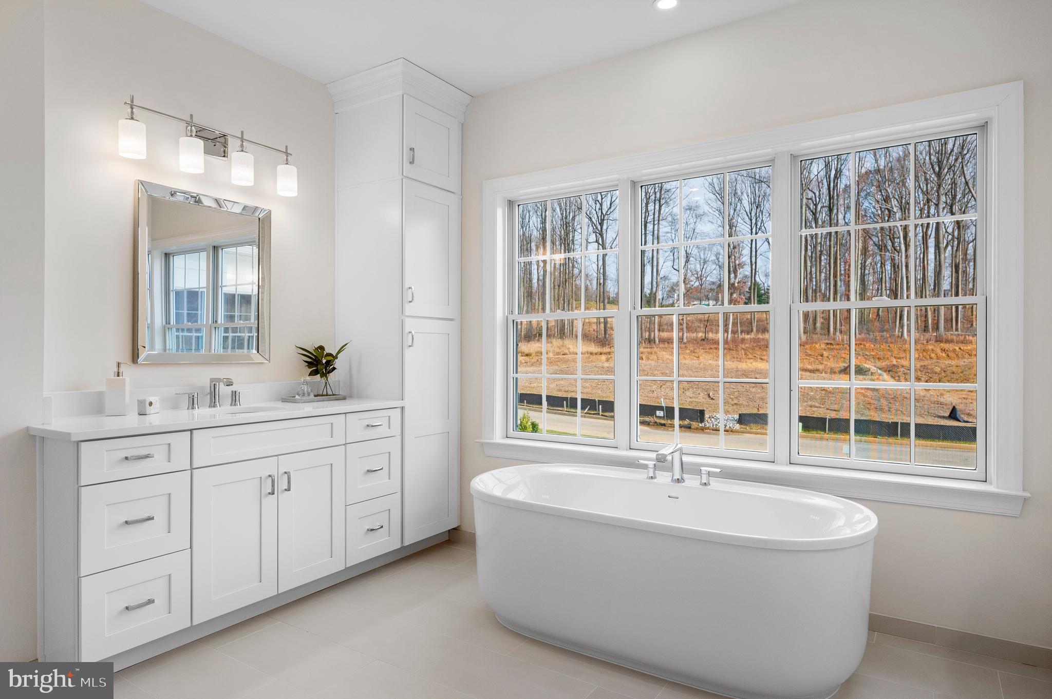VILLAGE OF FOUR SEASONS - Residential