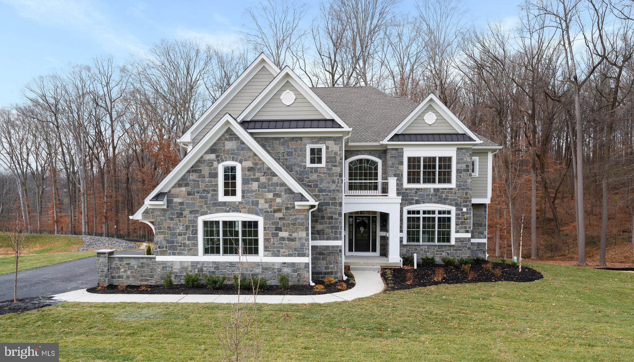 VILLAGE OF FOUR SEASONS - Residential