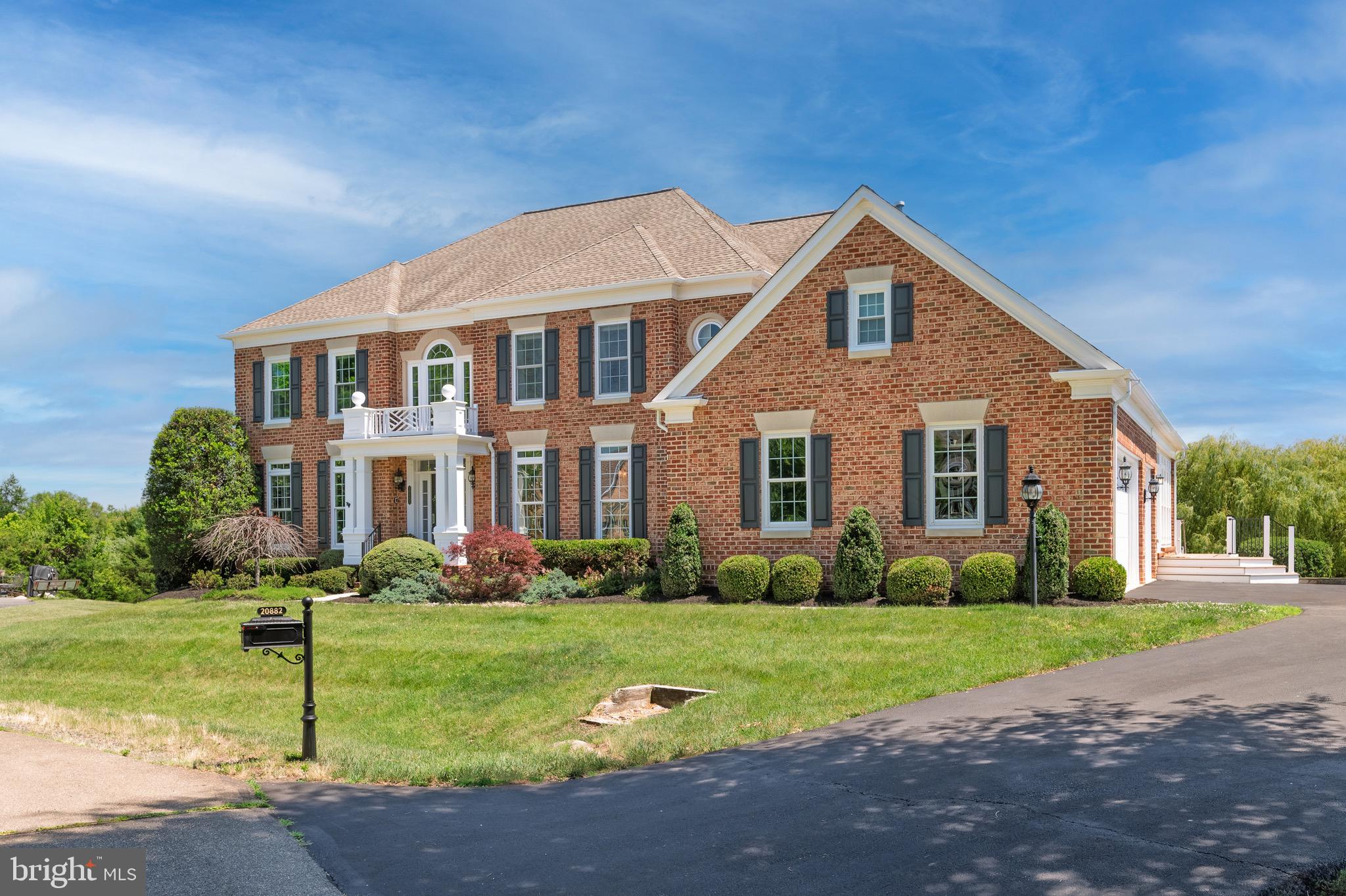 RED CEDAR - Residential