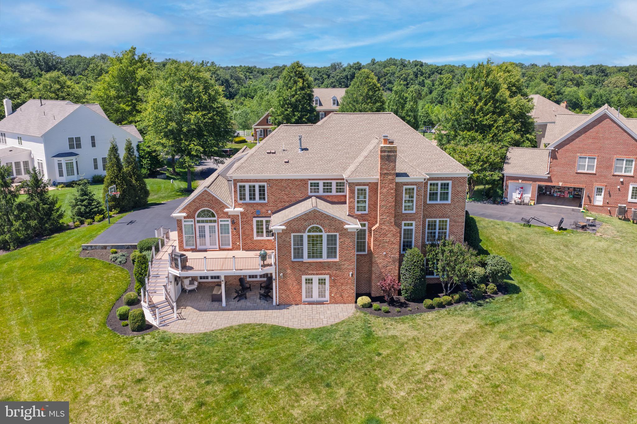 RED CEDAR - Residential