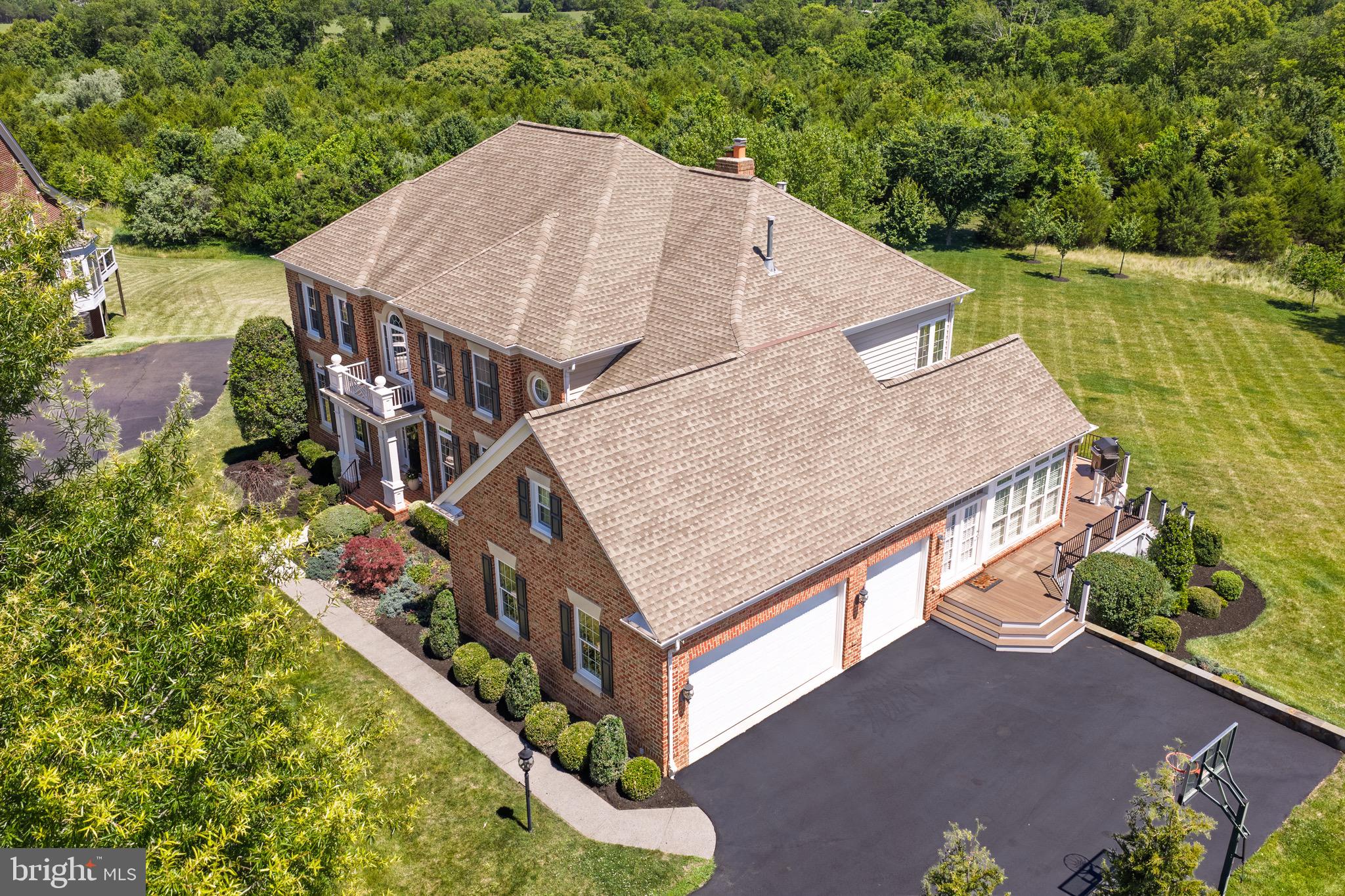 RED CEDAR - Residential