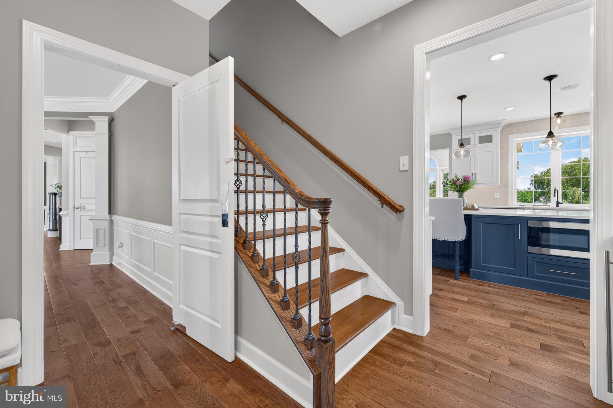 RED CEDAR - Residential