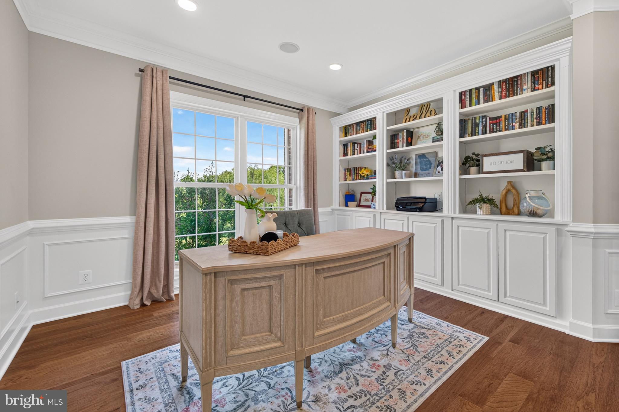 RED CEDAR - Residential