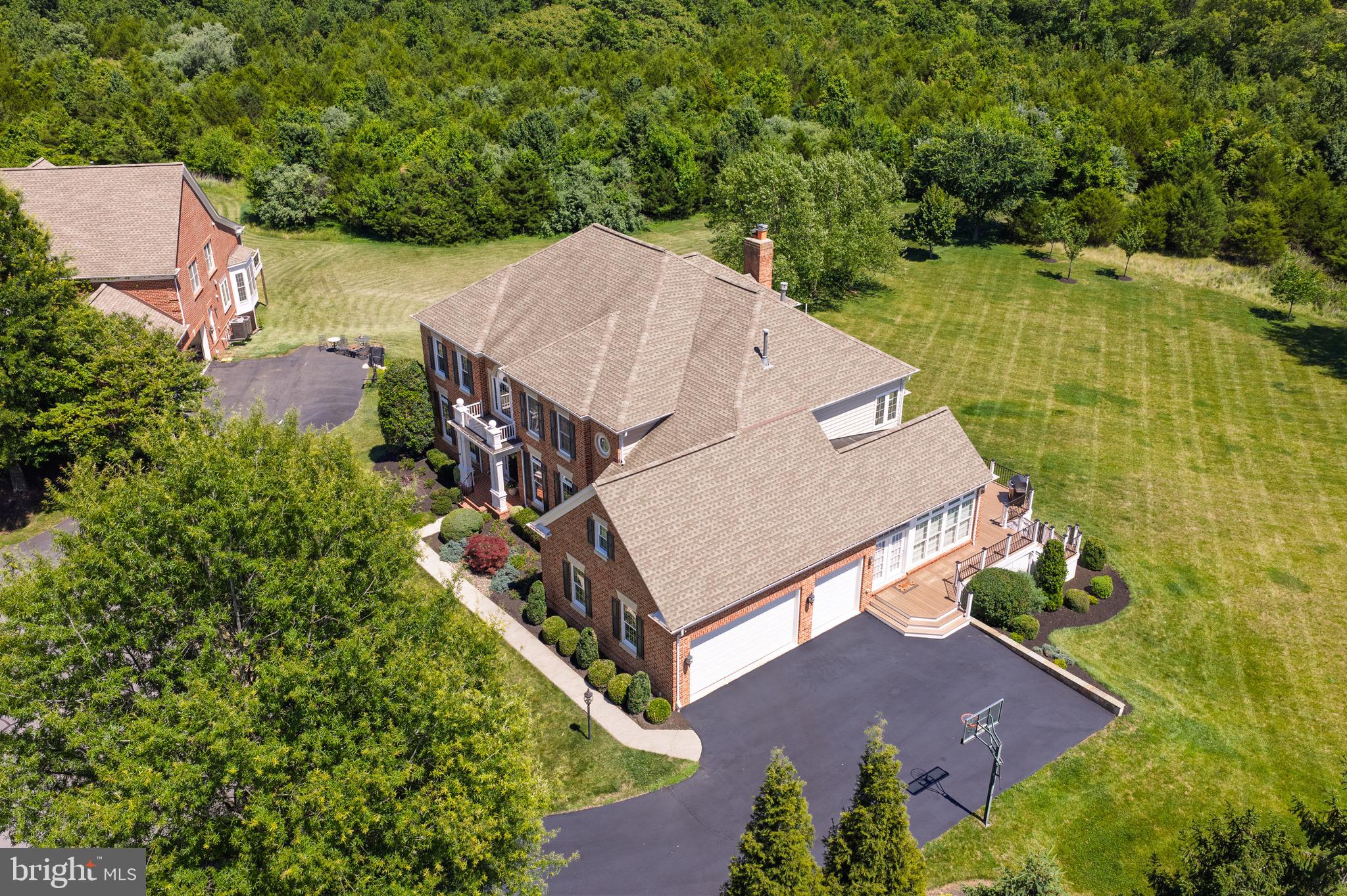 RED CEDAR - Residential