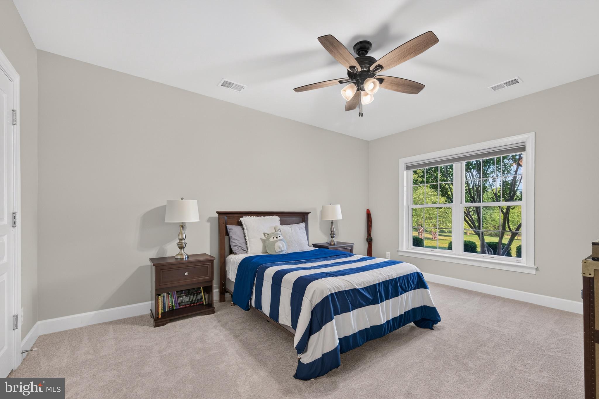 RED CEDAR - Residential