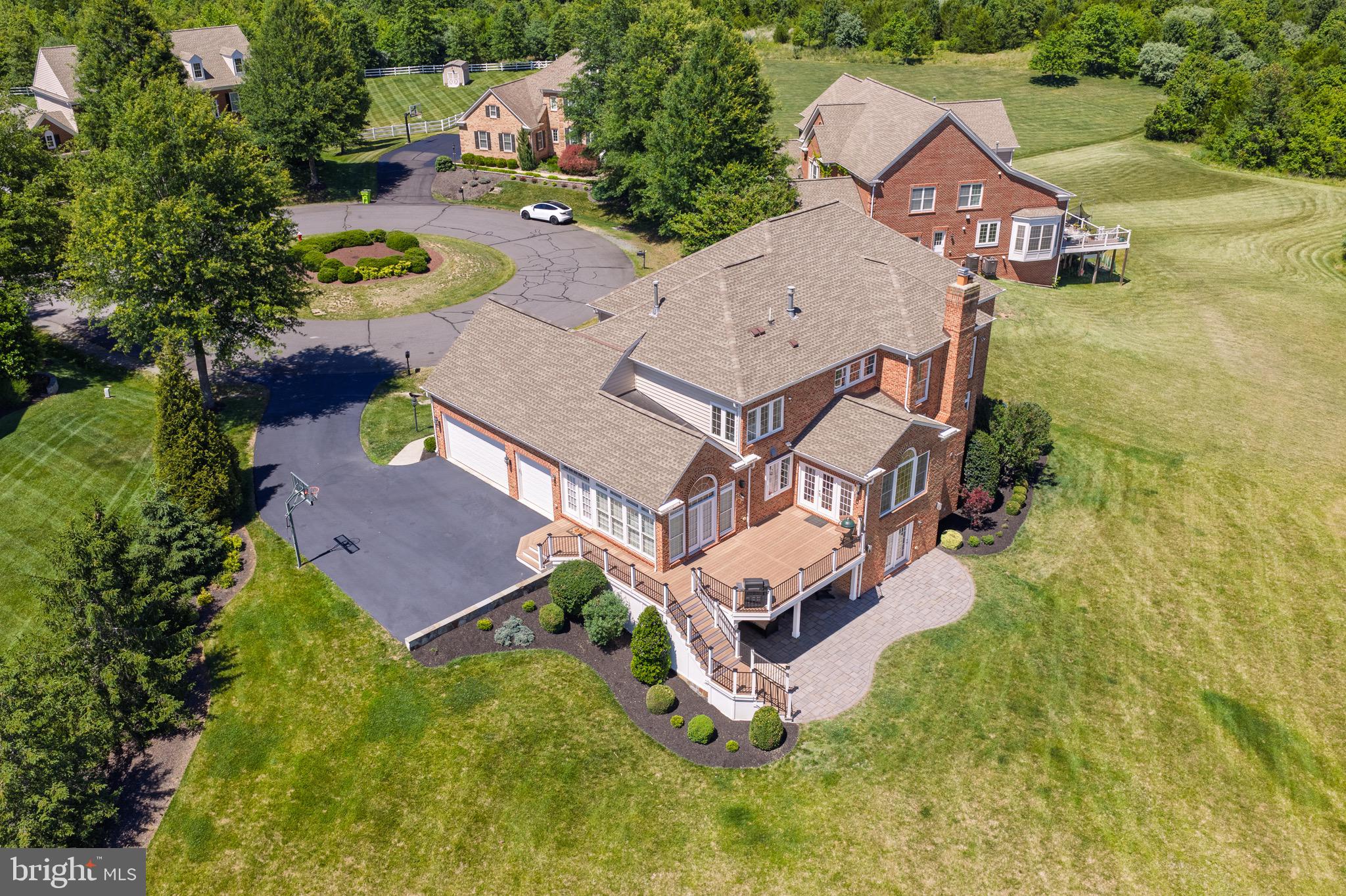RED CEDAR - Residential