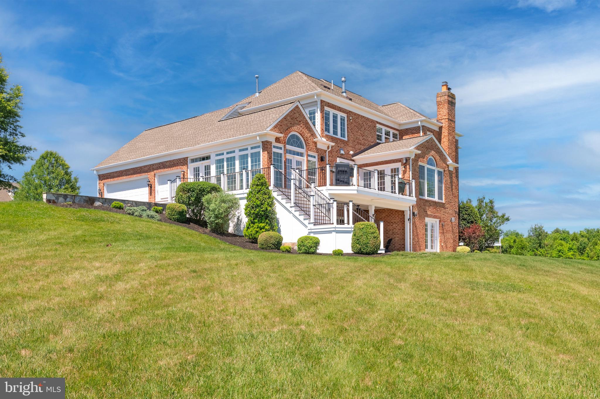 RED CEDAR - Residential