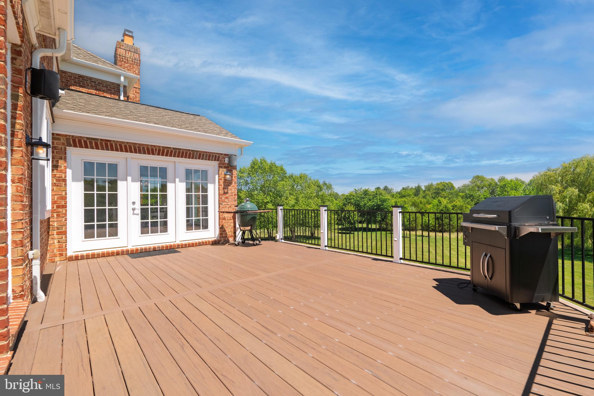 RED CEDAR - Residential