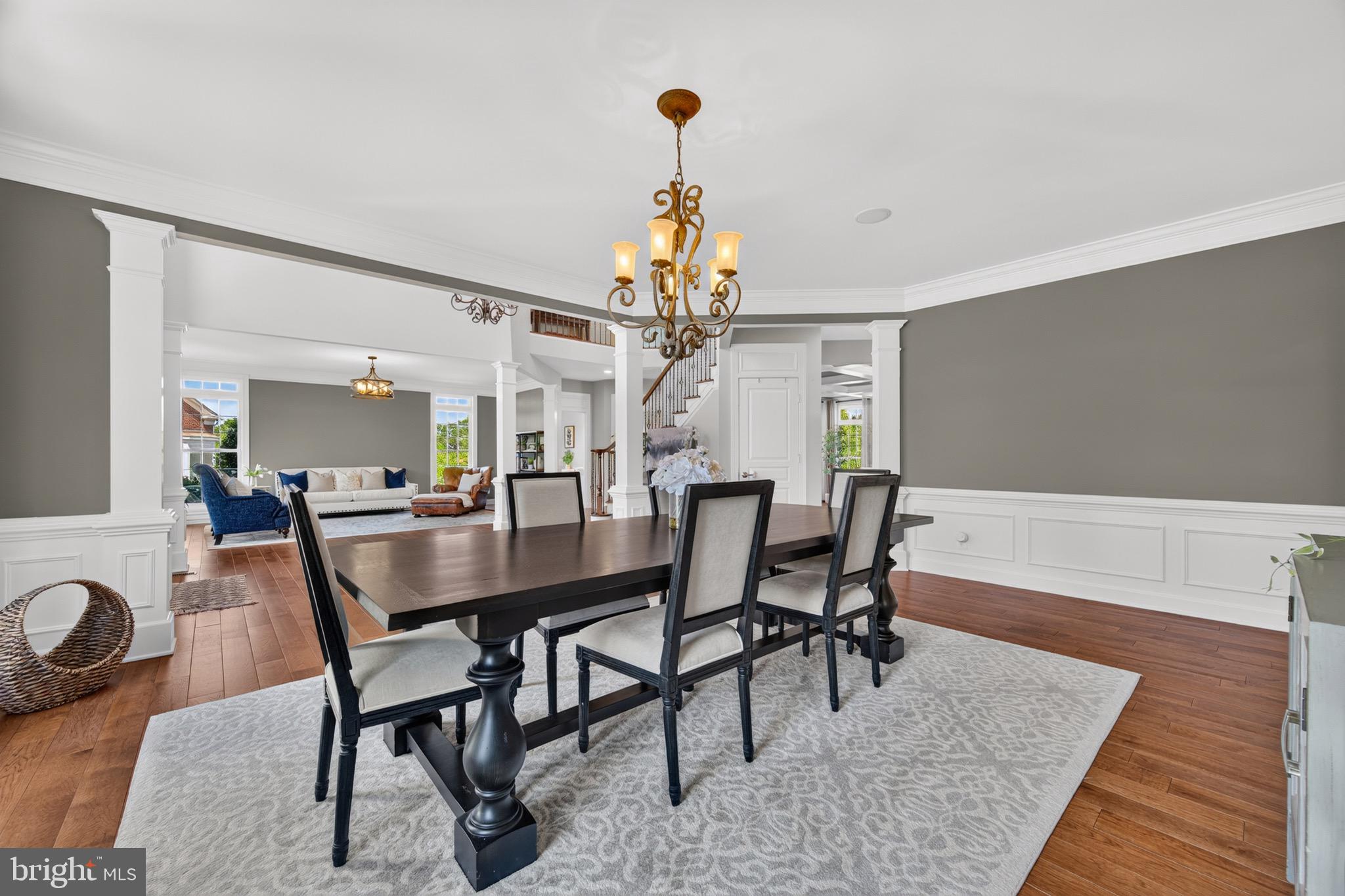 RED CEDAR - Residential