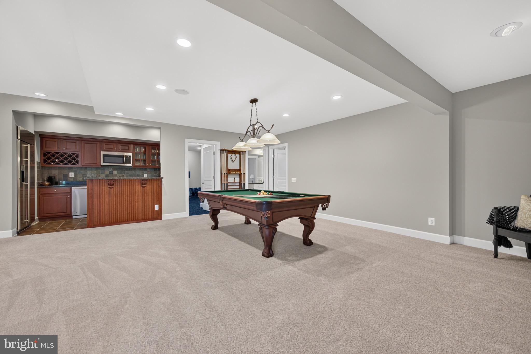 RED CEDAR - Residential
