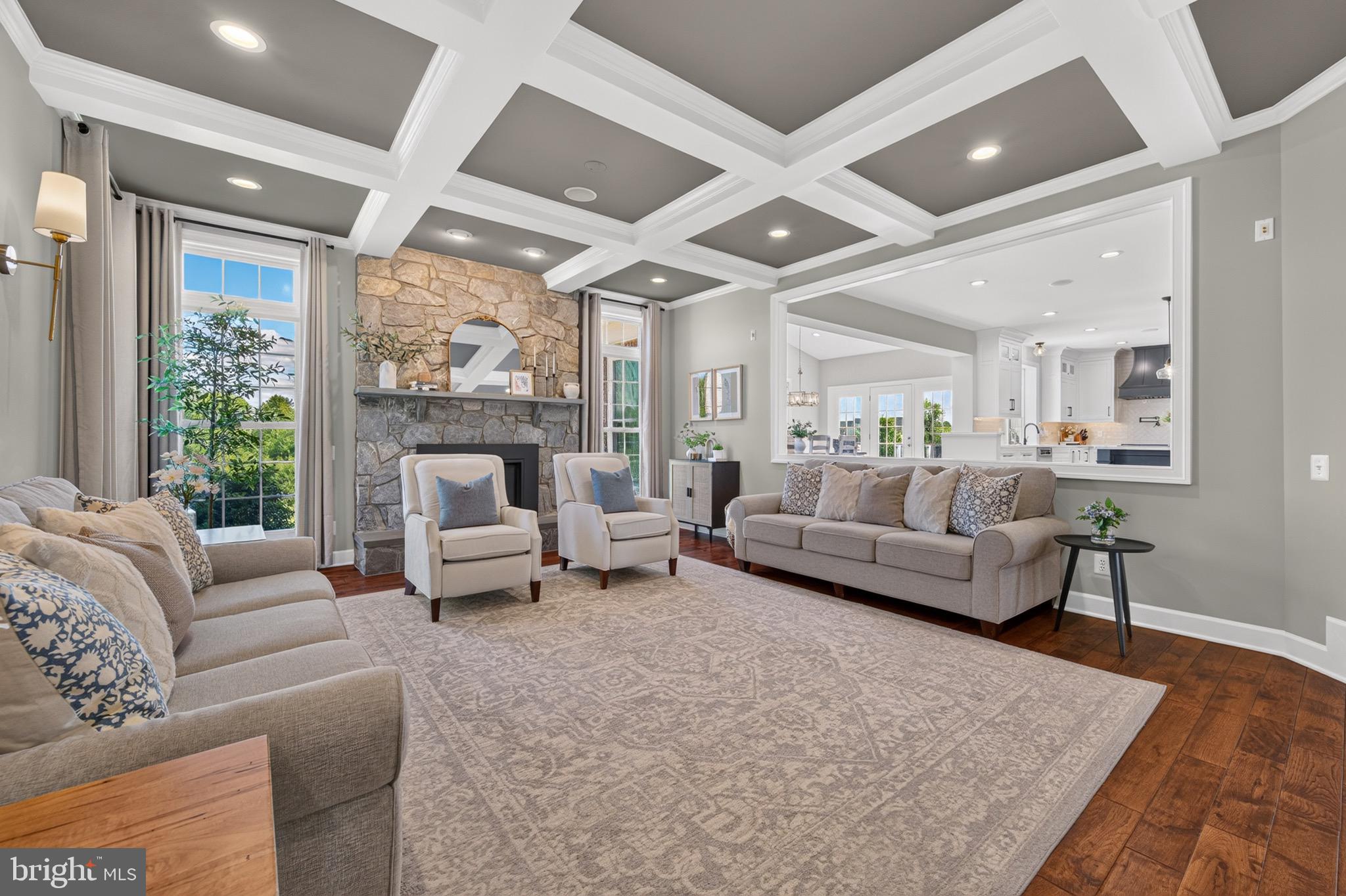 RED CEDAR - Residential
