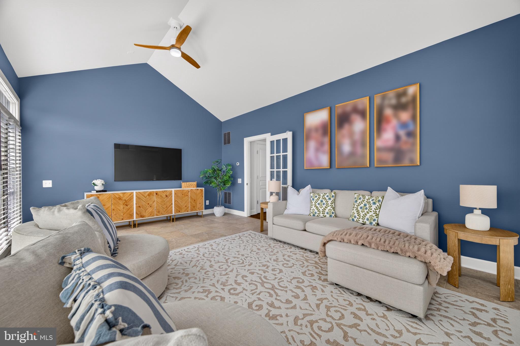 RED CEDAR - Residential