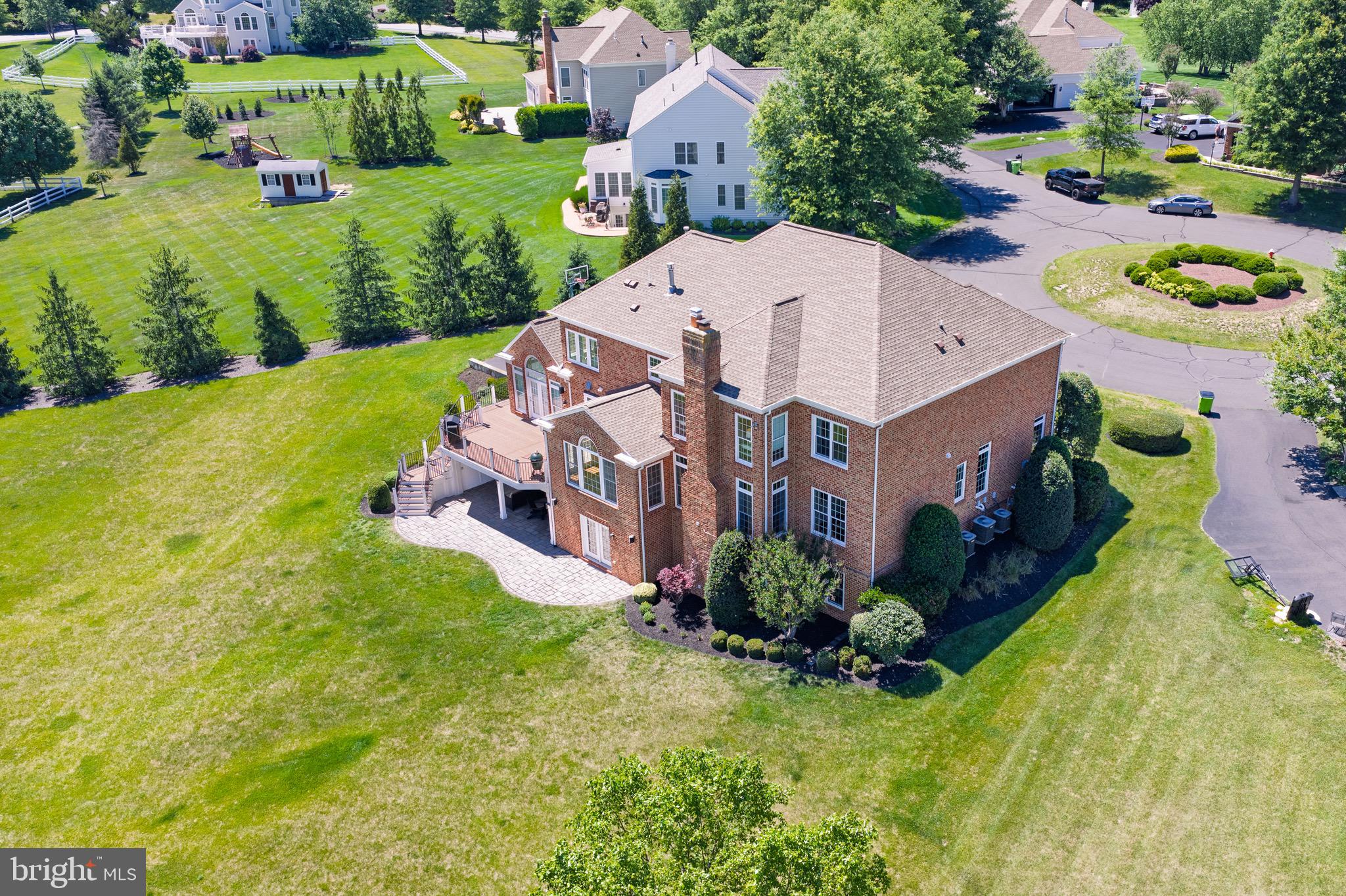 RED CEDAR - Residential