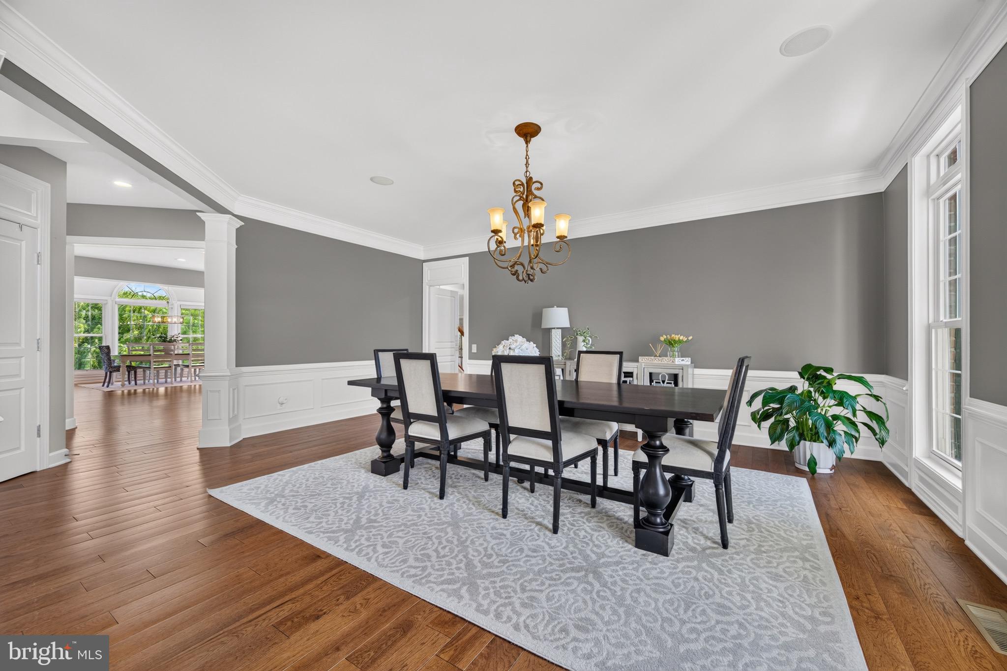 RED CEDAR - Residential