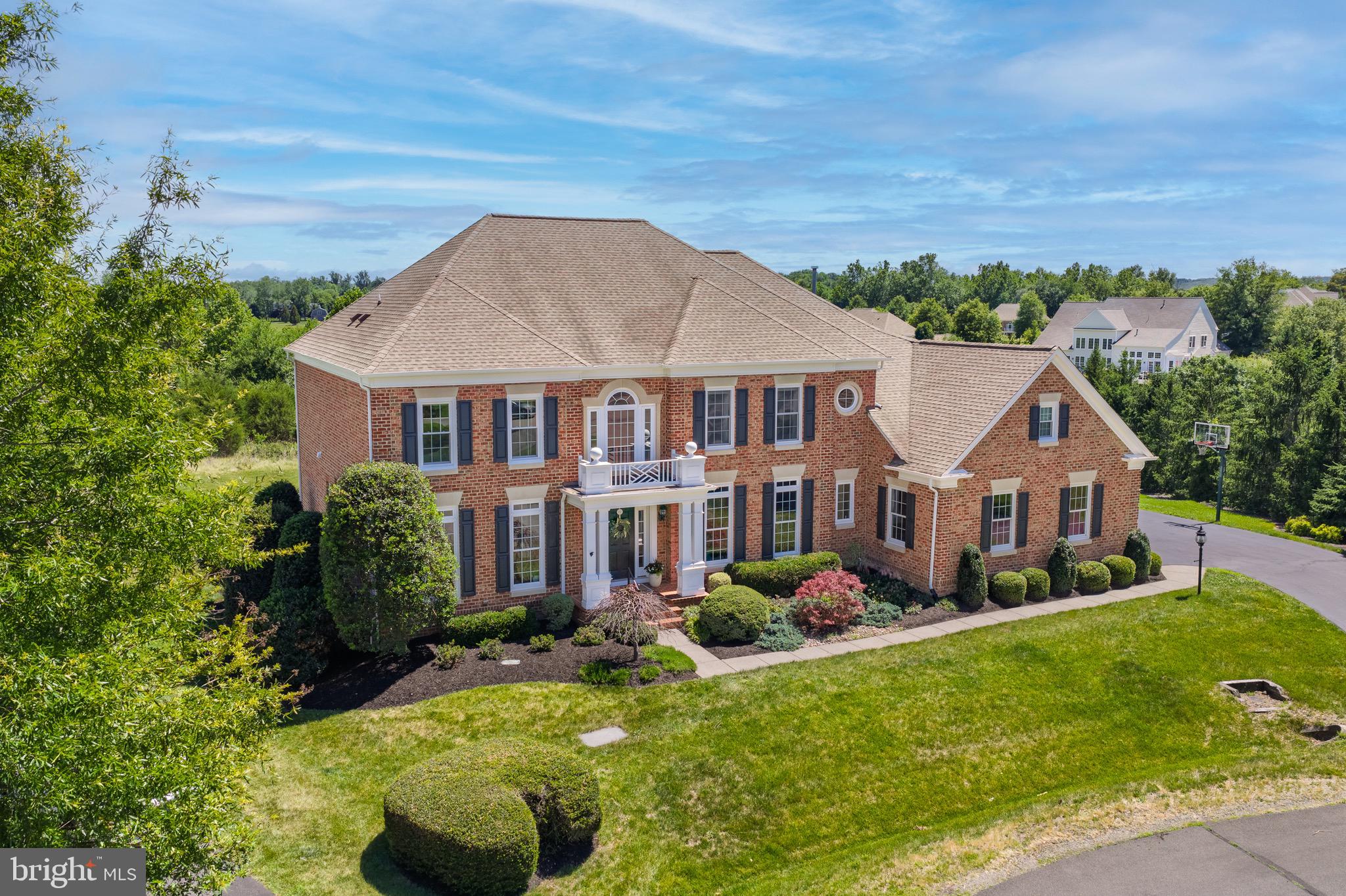 RED CEDAR - Residential