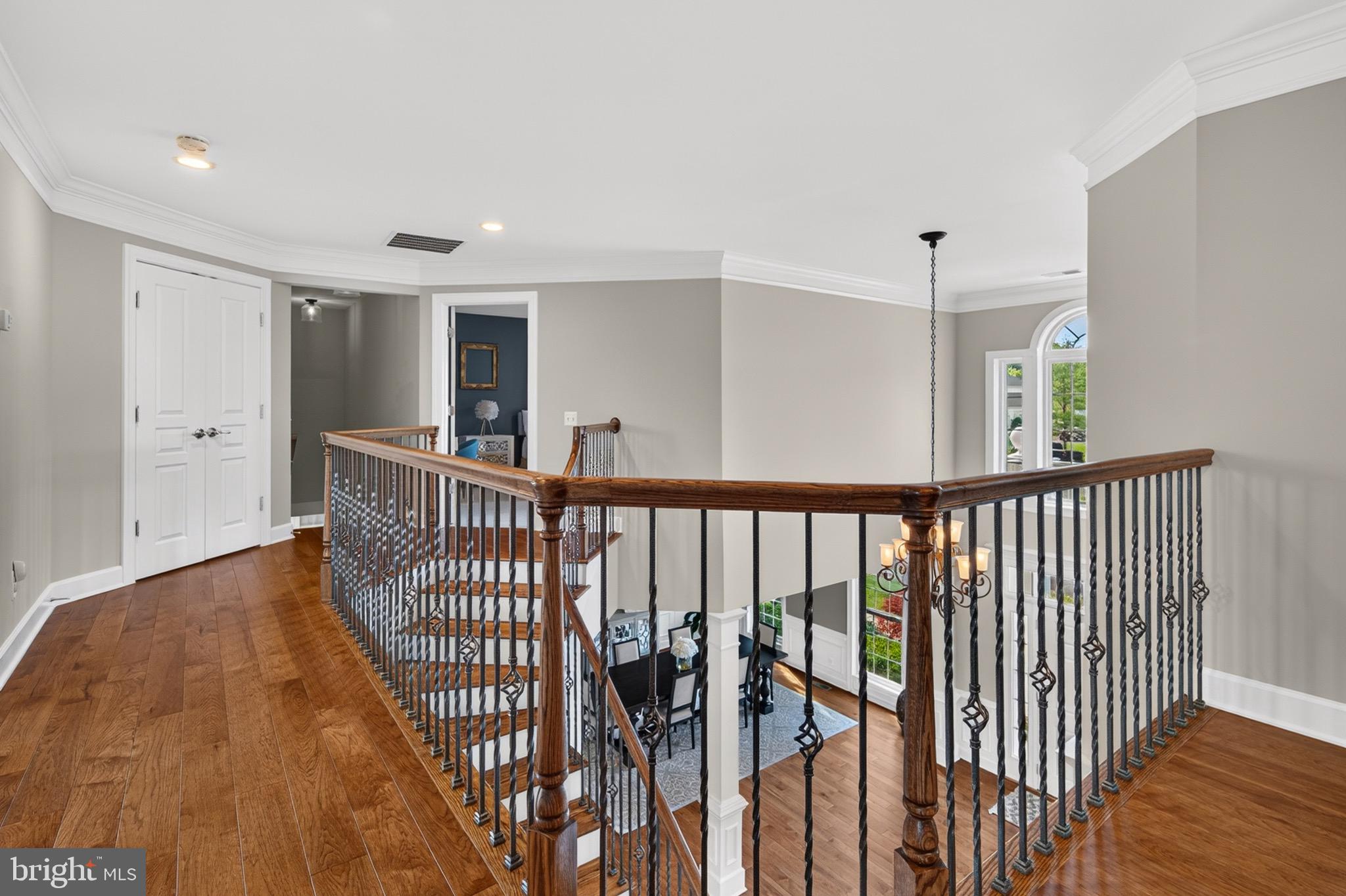 RED CEDAR - Residential