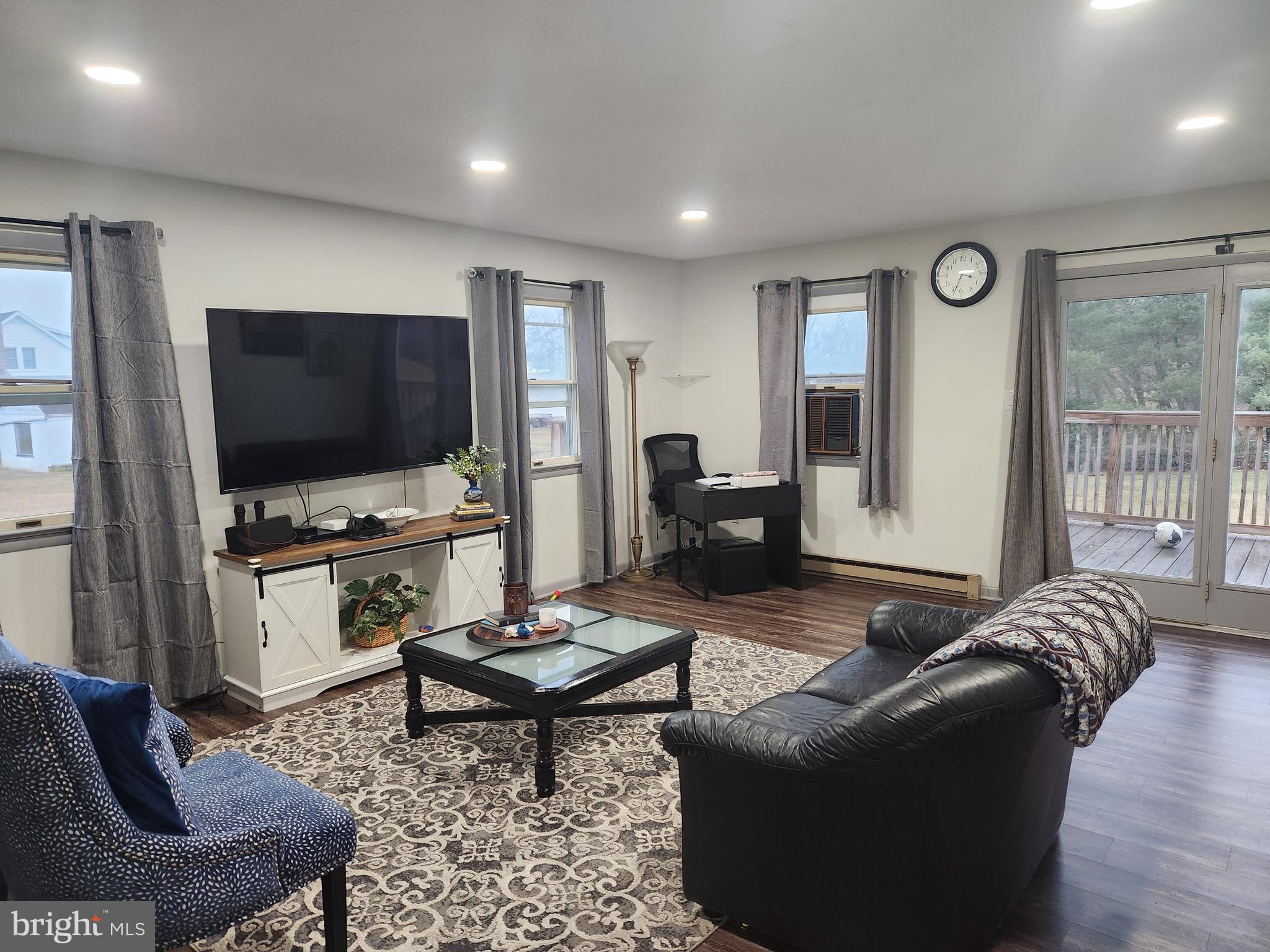 HAGERSTOWN - Residential