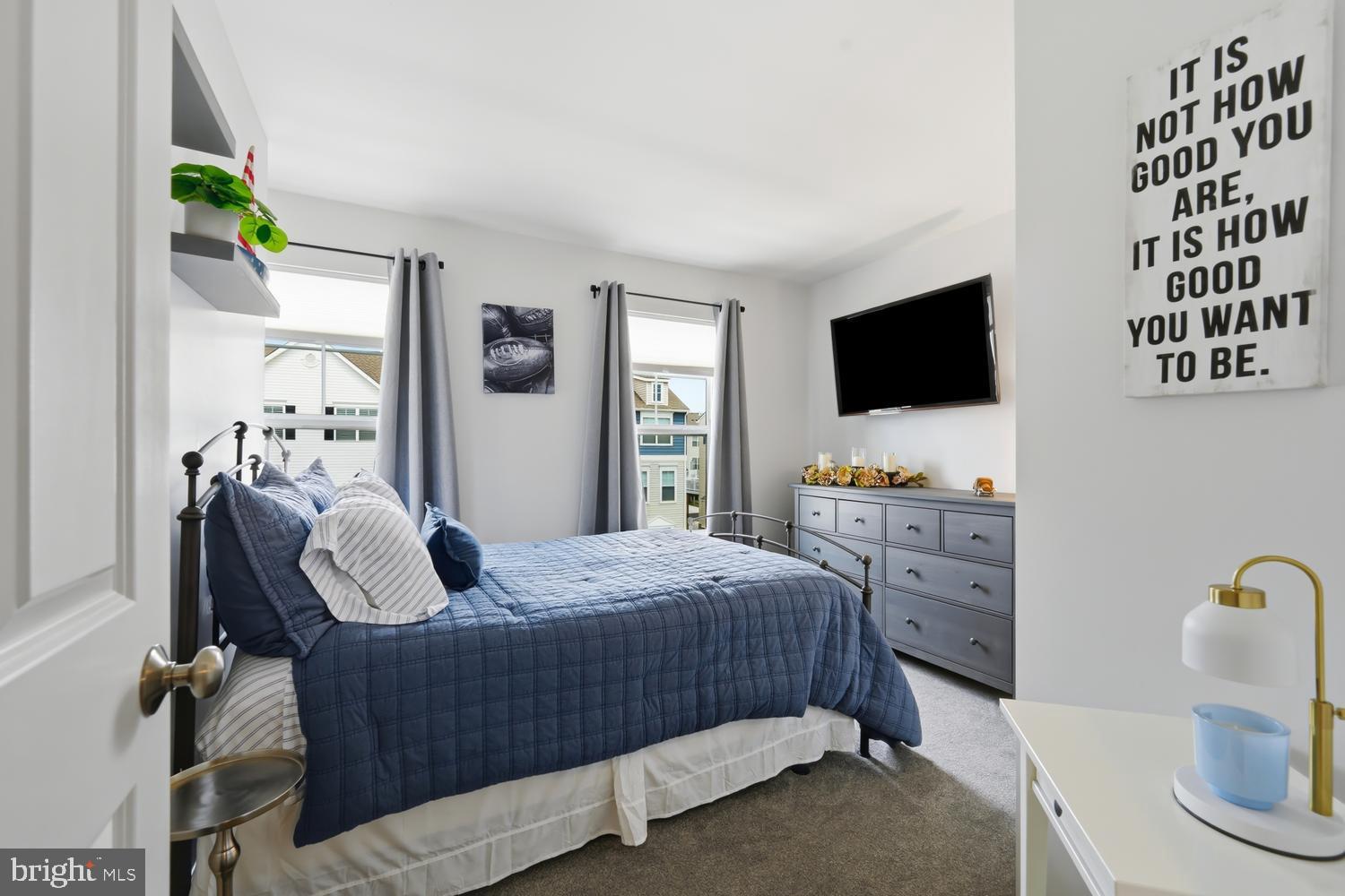 ELLENDALE - Residential