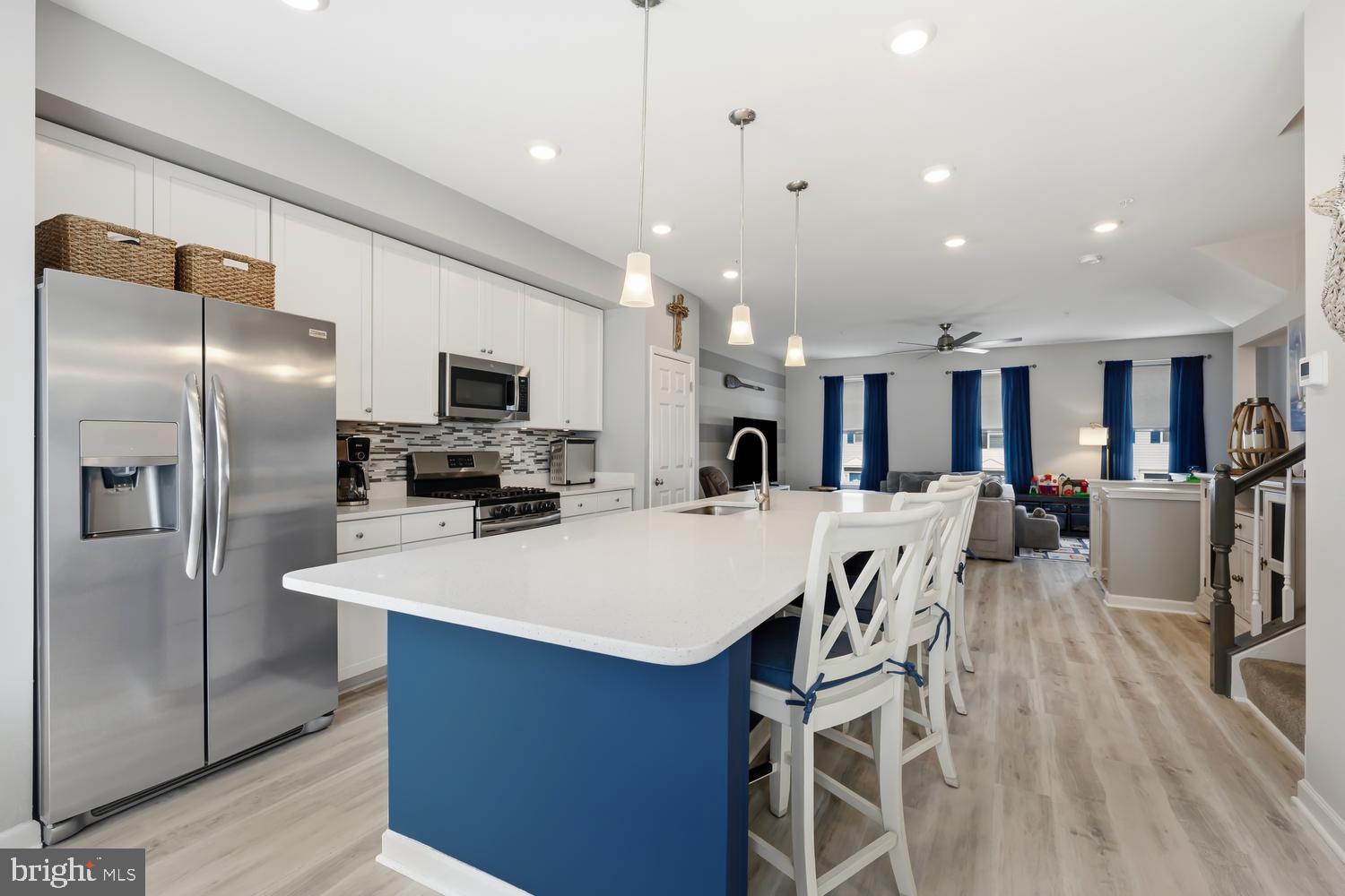 ELLENDALE - Residential