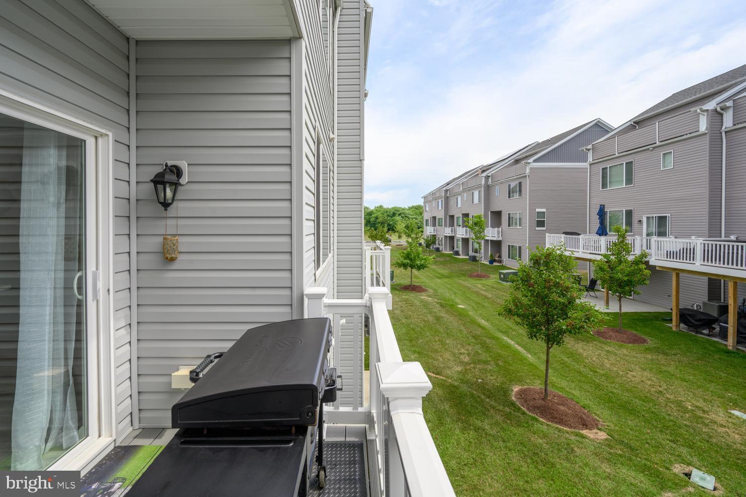 ELLENDALE - Residential