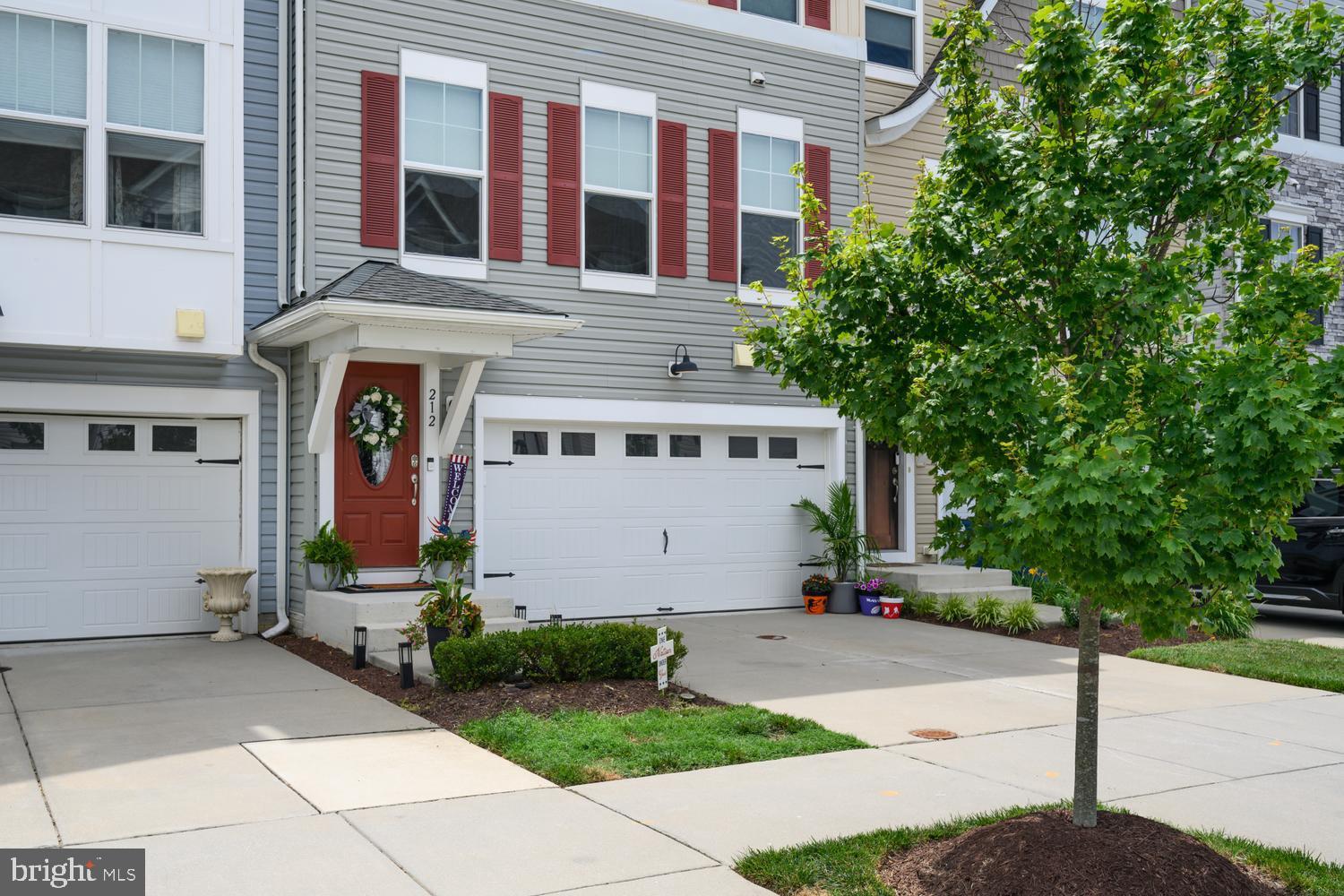 ELLENDALE - Residential