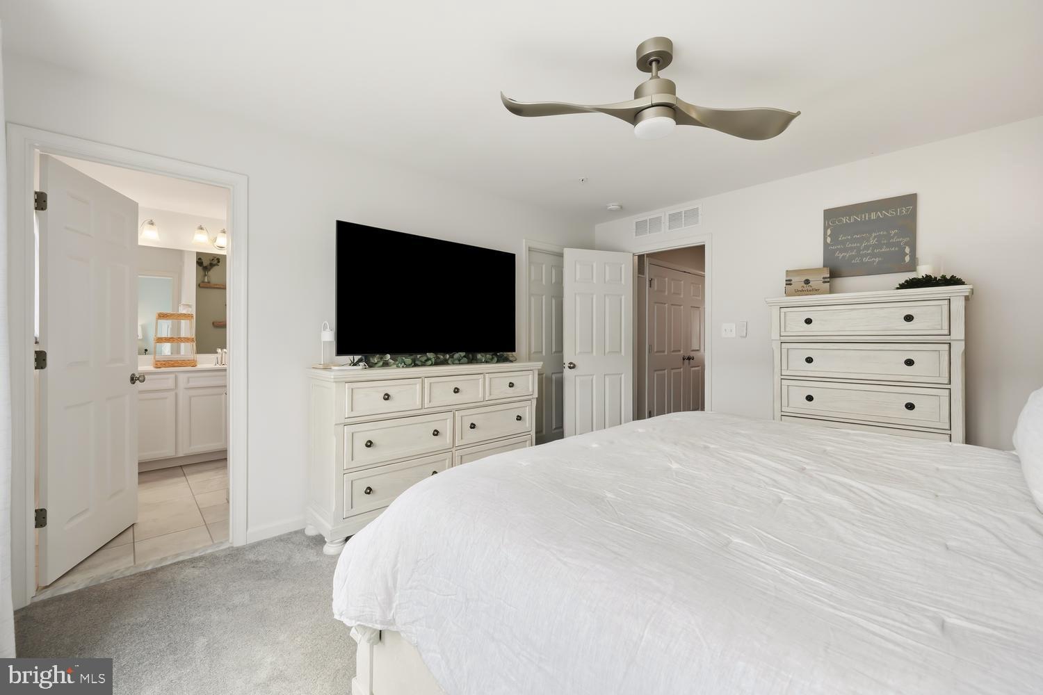ELLENDALE - Residential