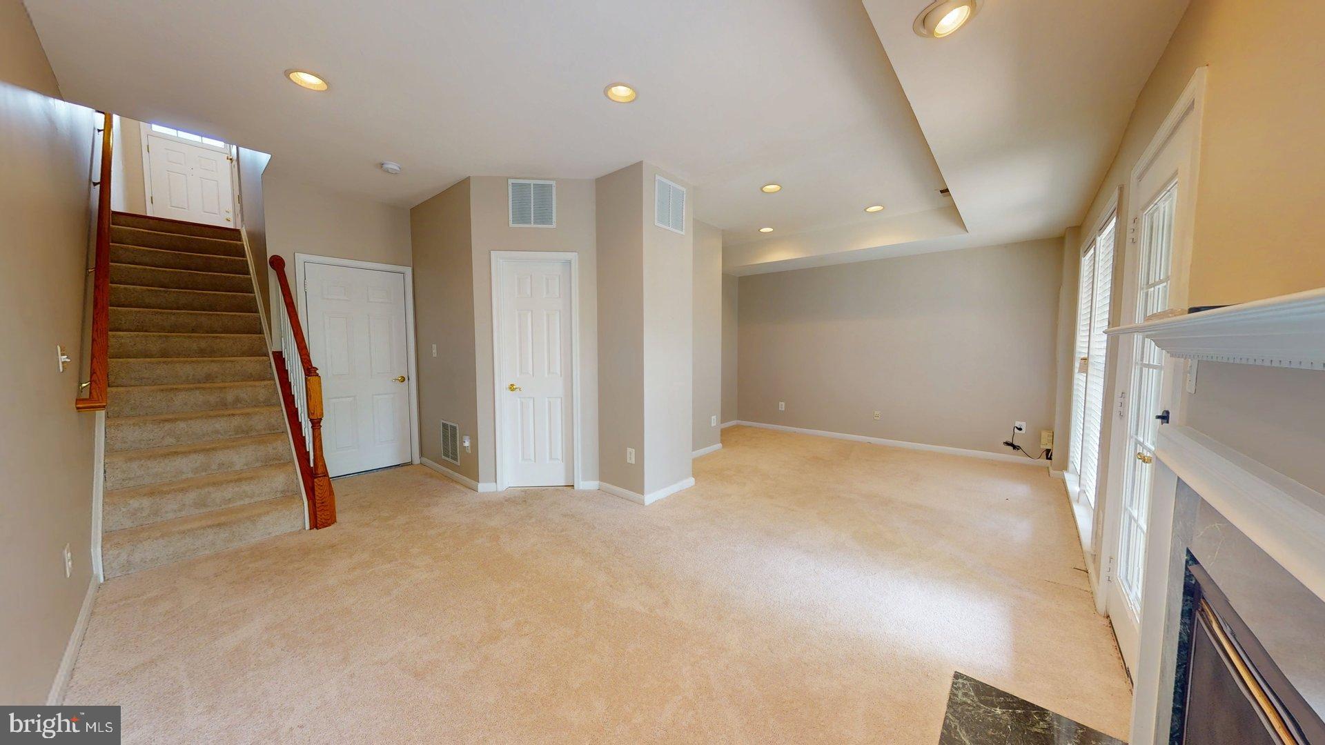 STONE RIDGE NORTH - Residential Lease