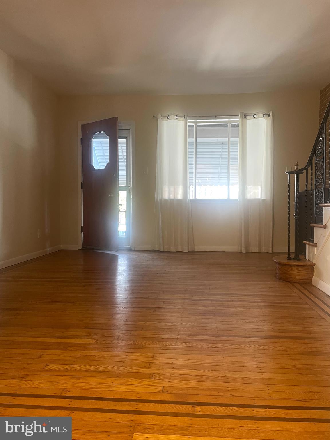 PORT RICHMOND - Residential