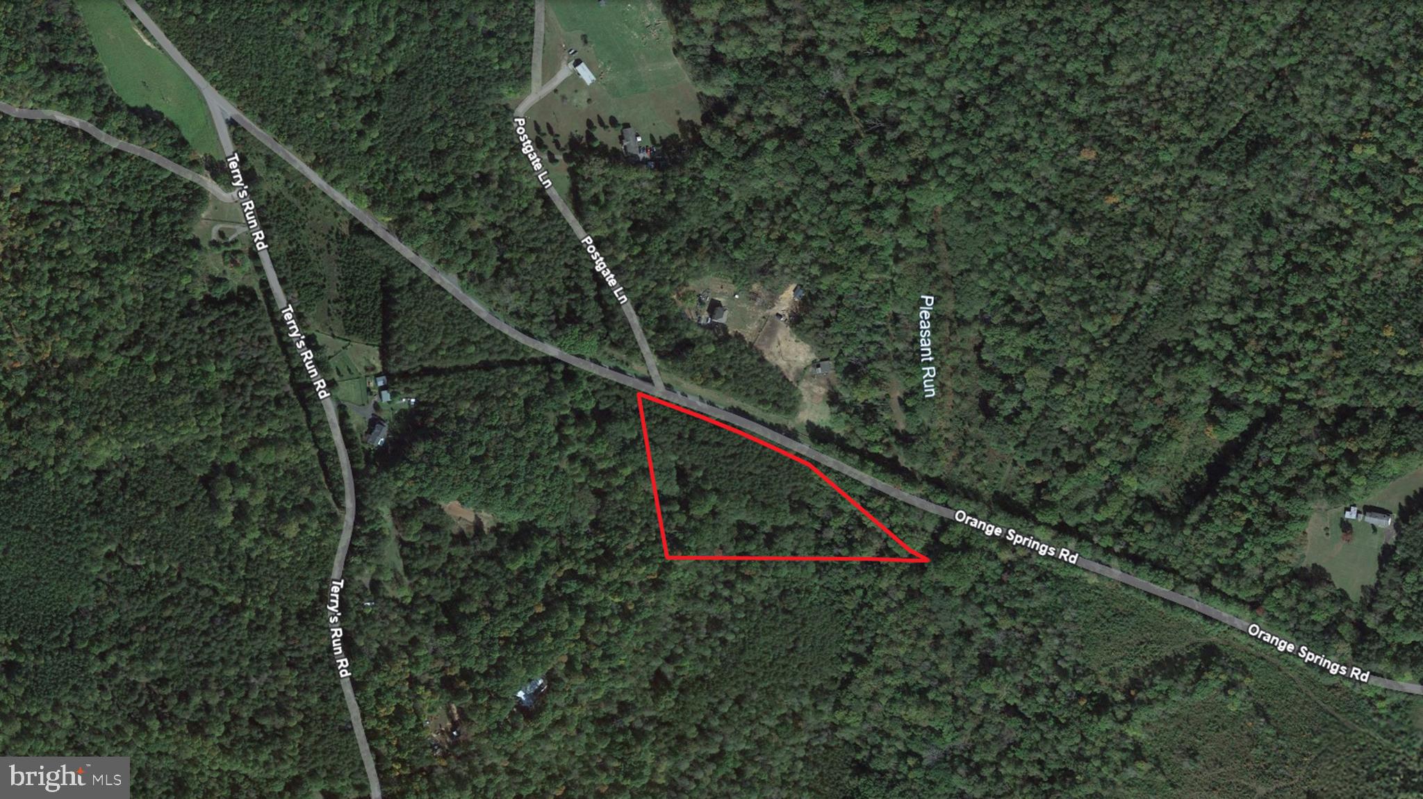 Perfect rural lot to build your dream home!  Bring your plans and your dreams and decide what you can do.  Just under 4.7 acres with road frontage.  We have perc docs. 
Schedule your appointment today!